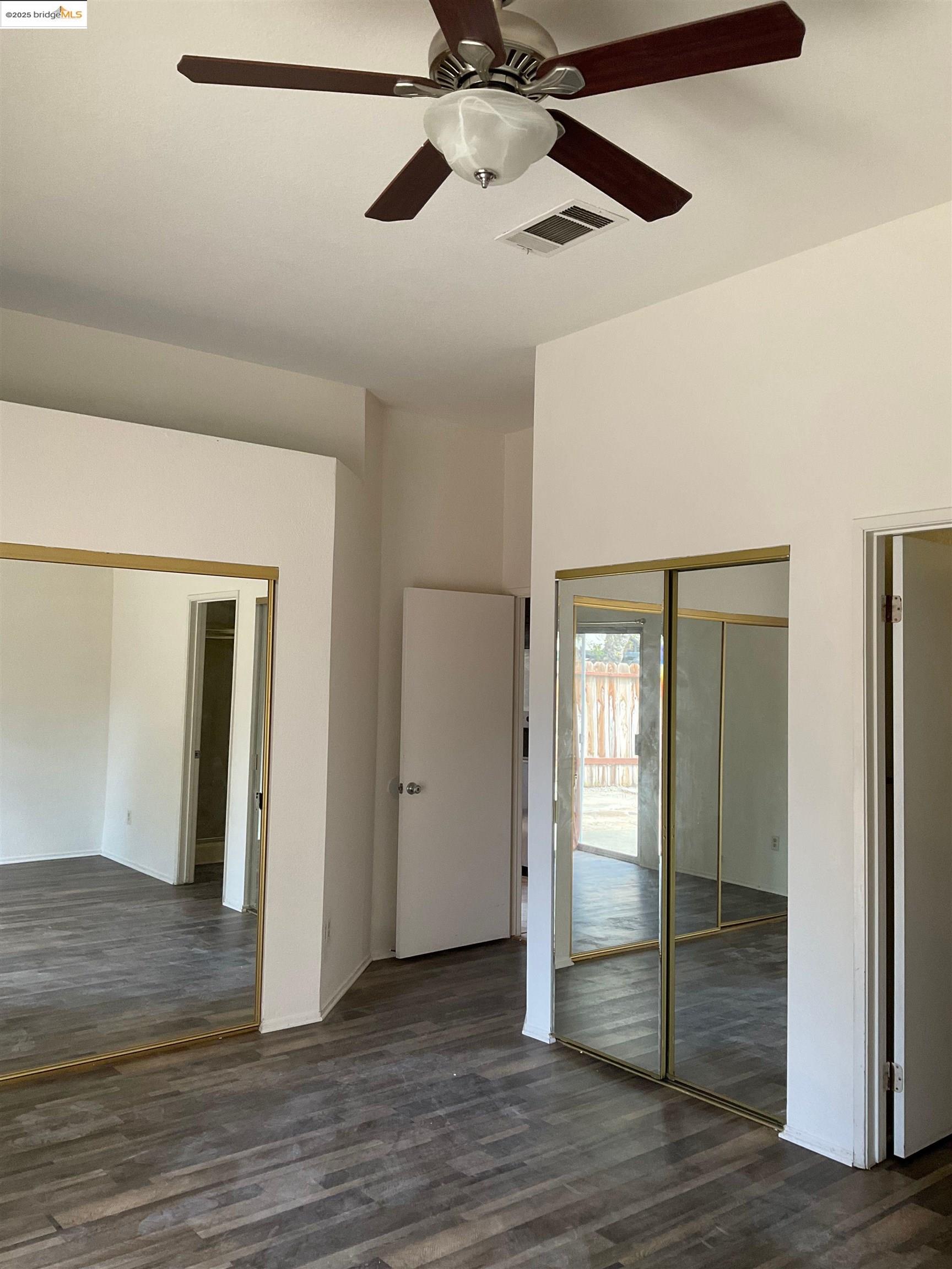 Detail Gallery Image 4 of 13 For 1770 Domaine Way, Oakley,  CA 94561 - 3 Beds | 2 Baths
