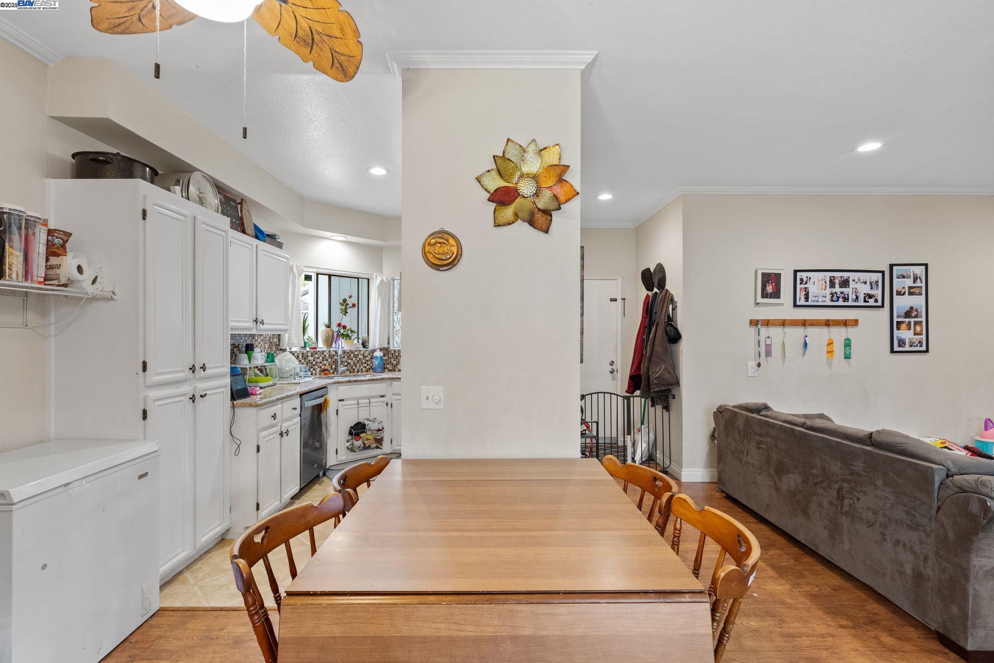Photo #12: 41092175 Listing: Photo #12
