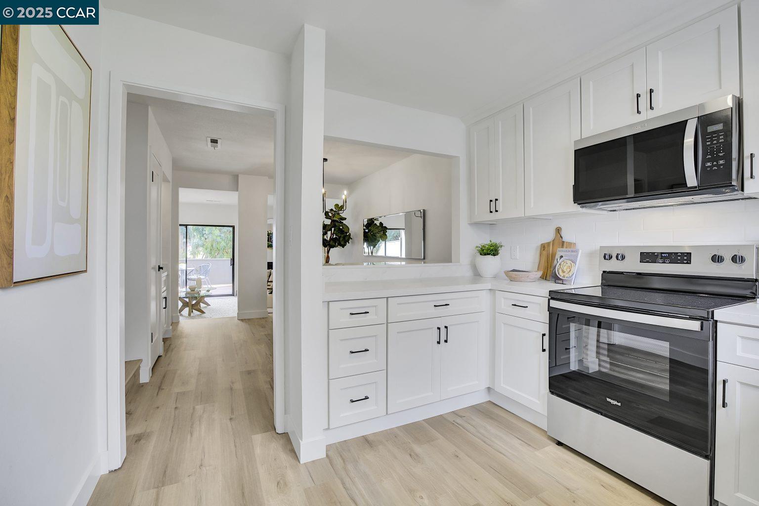 Photo #6: 41092185 Listing 