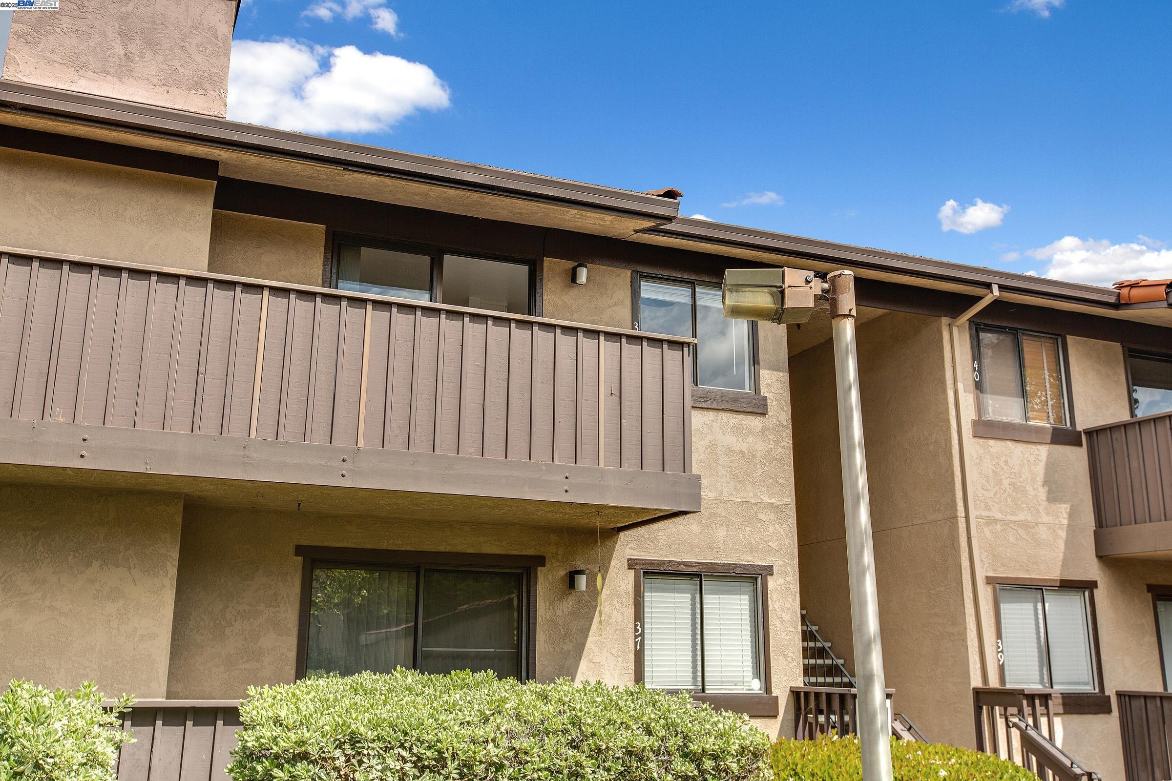 Detail Gallery Image 21 of 39 For 15059 Hesperian #38,  San Leandro,  CA 94578 - 1 Beds | 1 Baths