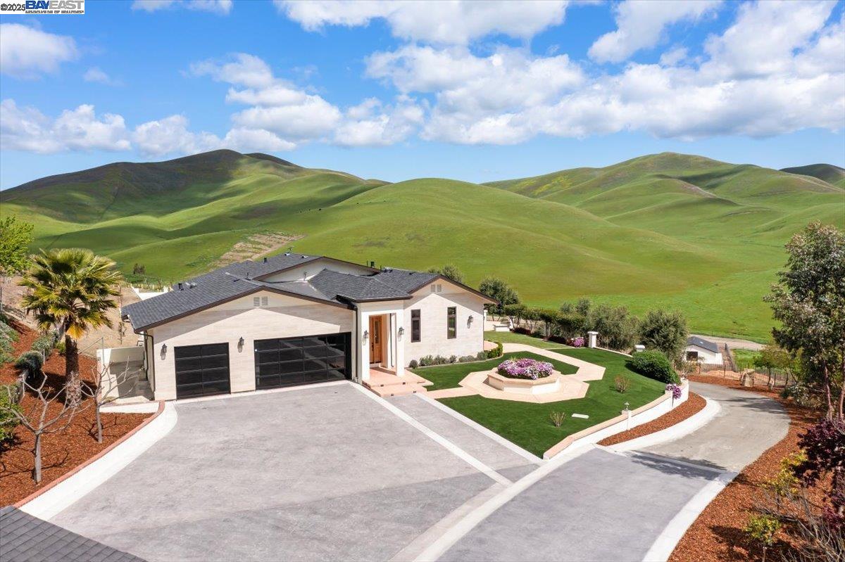 Photo of 5388 Doolan Rd, Livermore, CA 94551