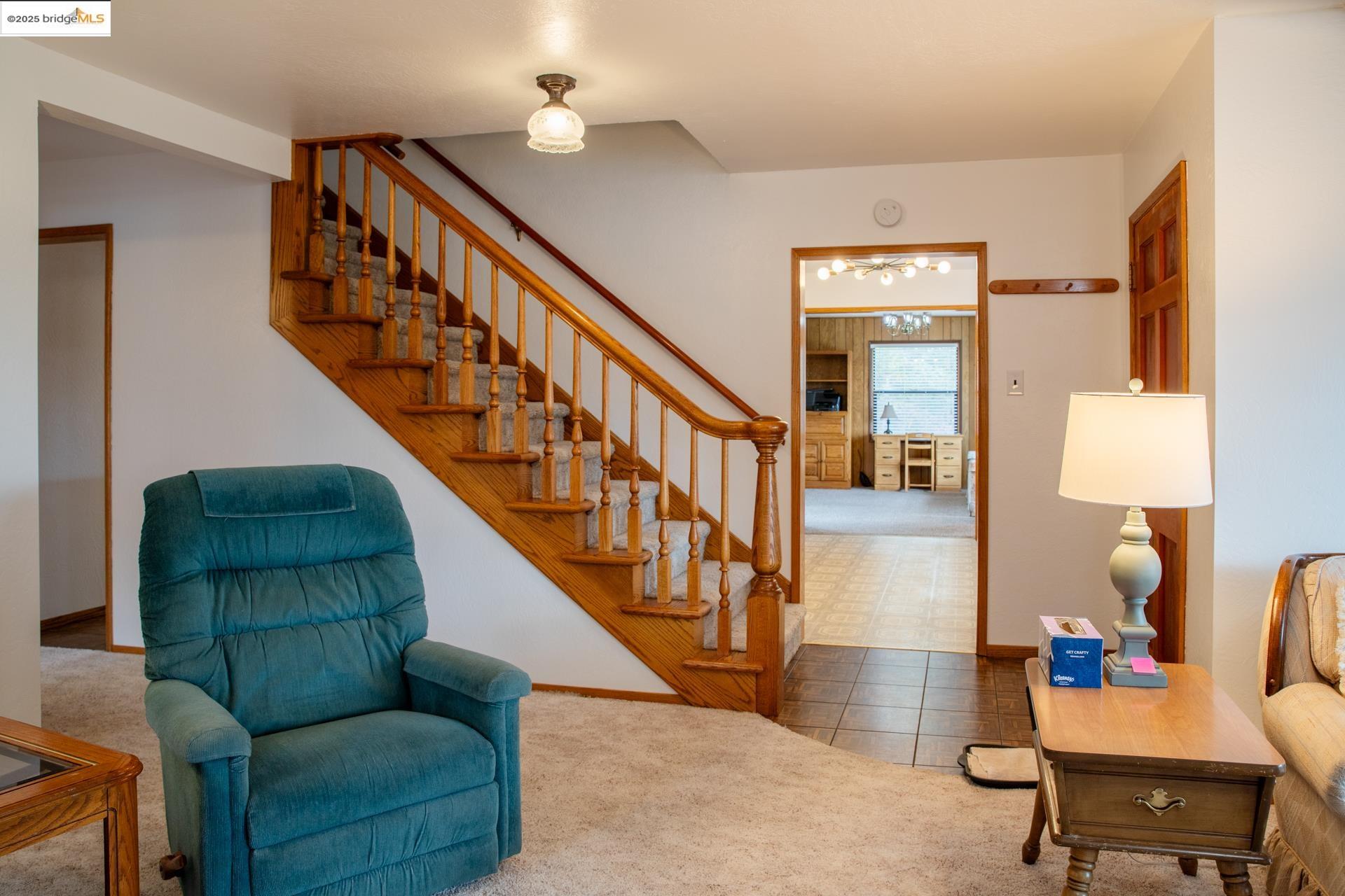 Detail Gallery Image 5 of 55 For 18844 Holly Dr, Twain Harte,  CA 95383 - 3 Beds | 2 Baths