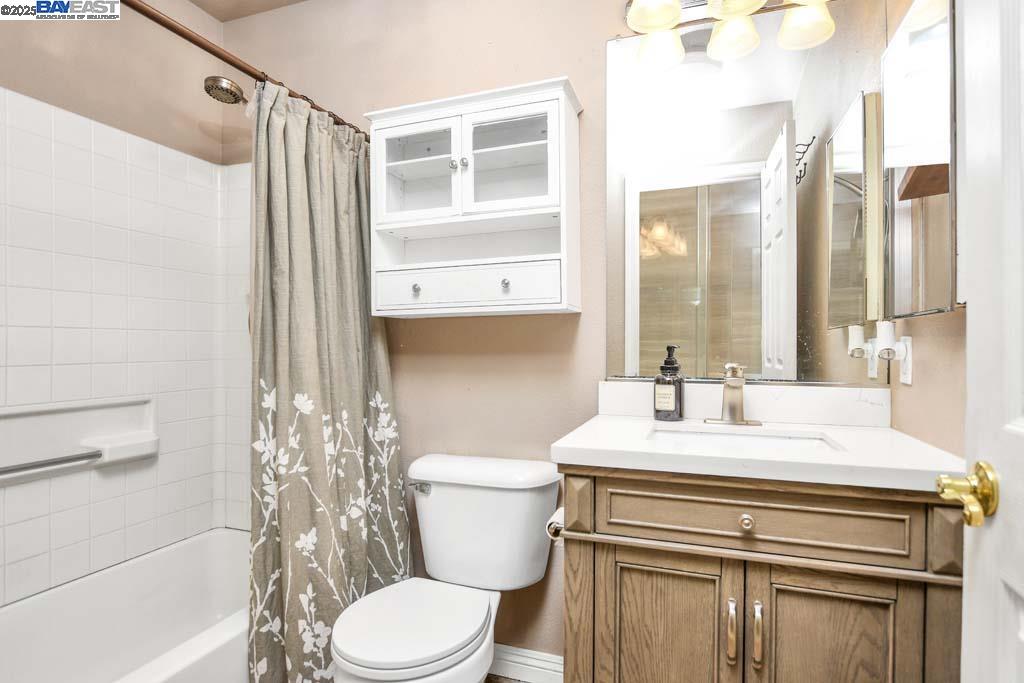 Detail Gallery Image 17 of 28 For 806 Robert L Smith Dr, Tracy,  CA 95376 - 3 Beds | 2/1 Baths