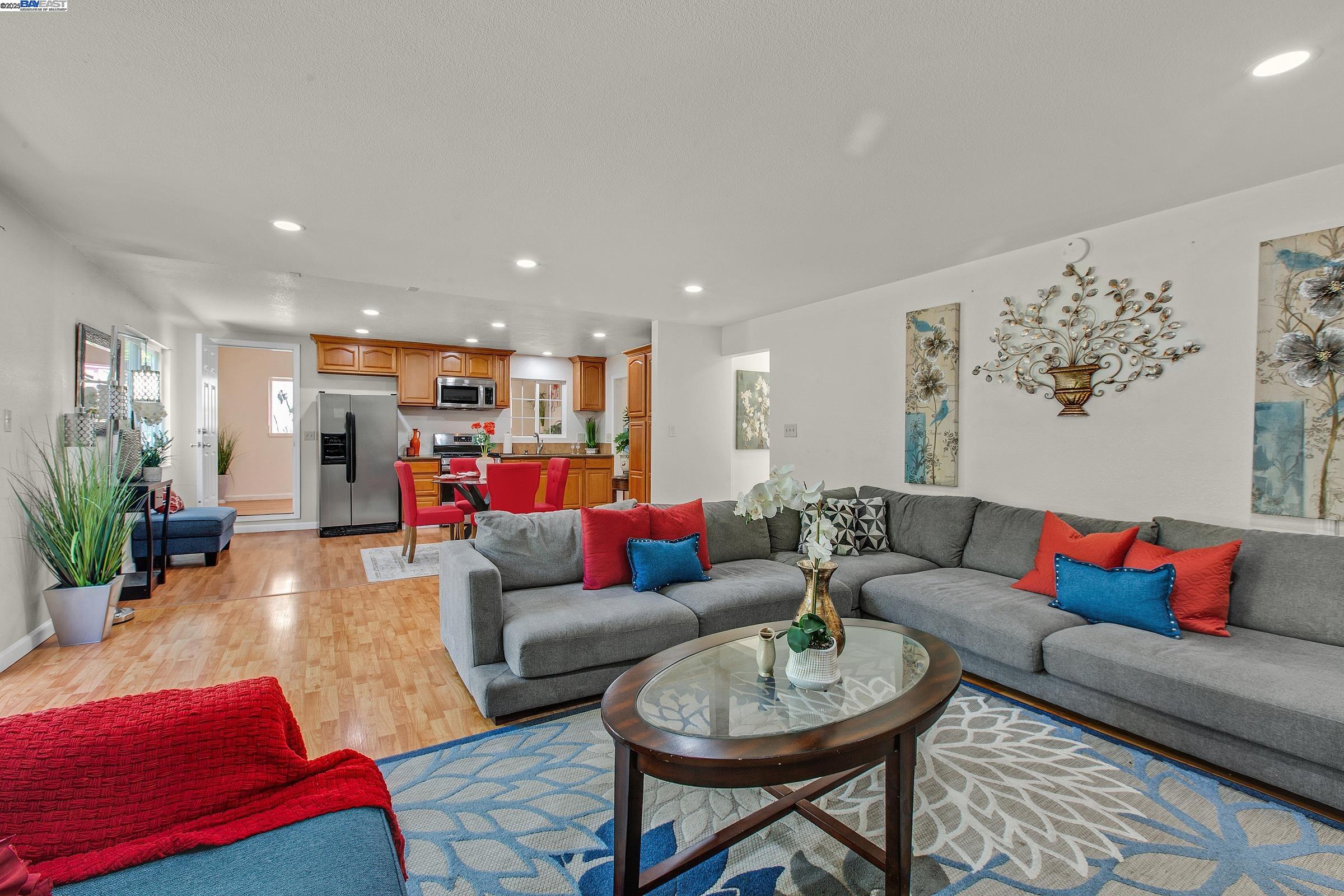 Detail Gallery Image 21 of 42 For 3578 Jerald Ct, Castro Valley,  CA 94546 - 4 Beds | 3 Baths
