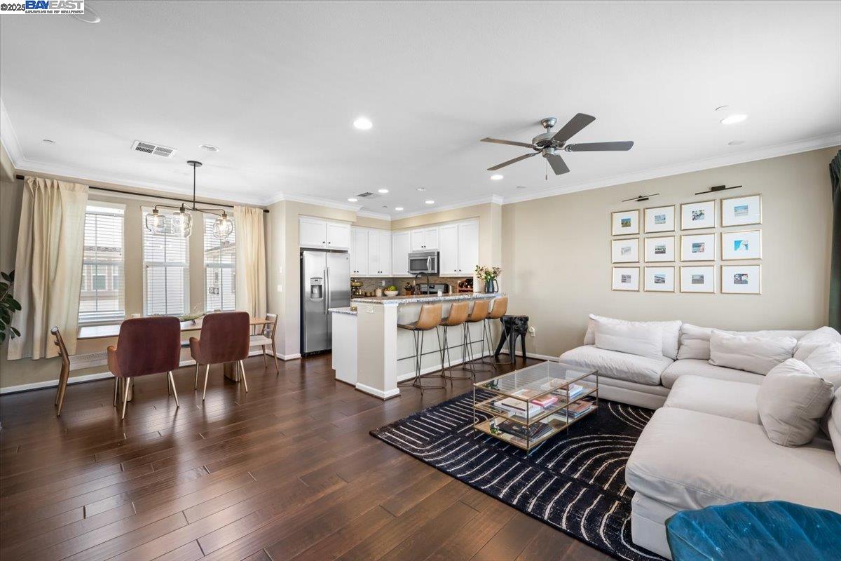 Photo #2: 41092227 Listing 