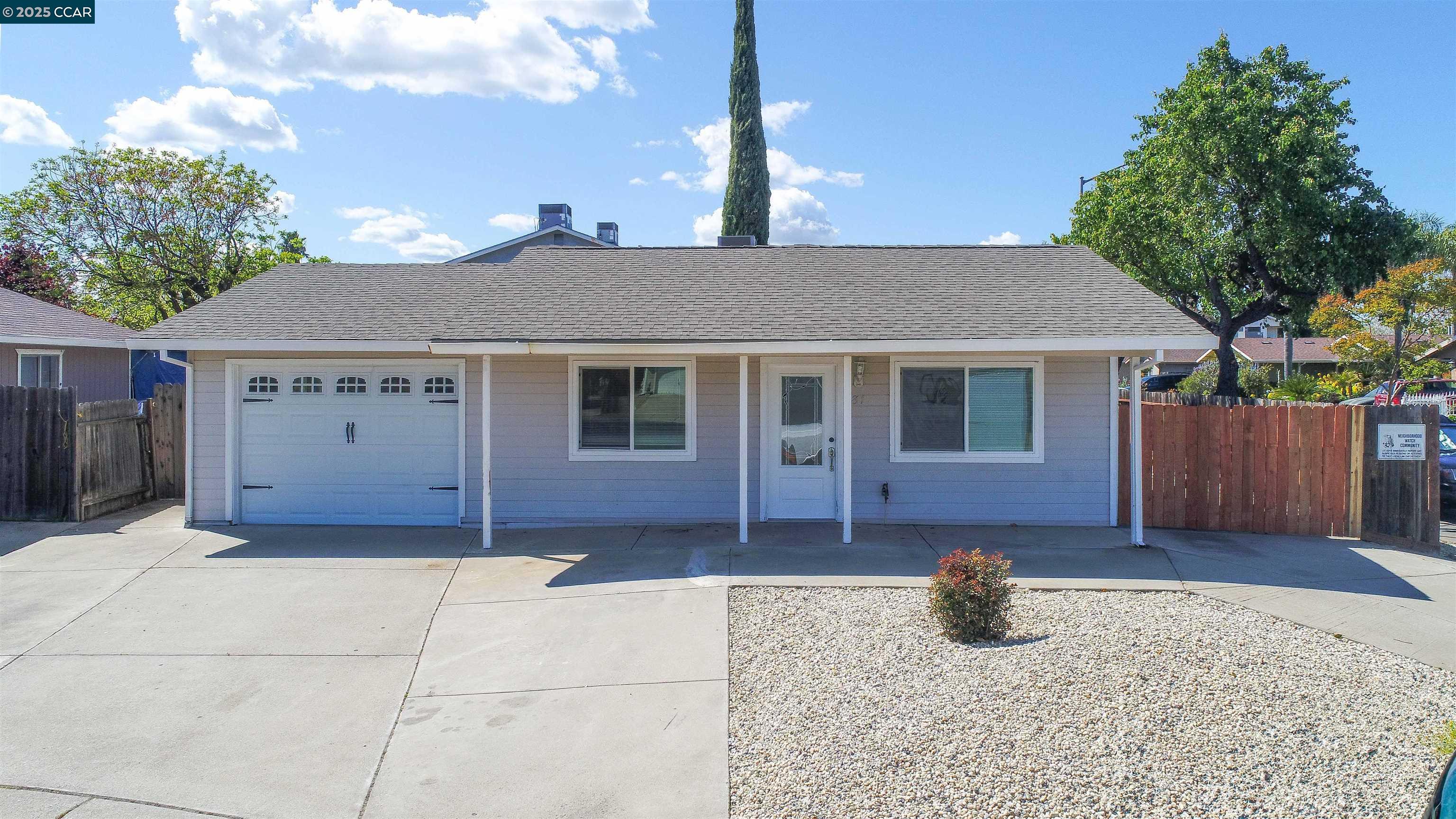 Detail Gallery Image 2 of 36 For 81 Pioneer Ct, Oakley,  CA 94561 - 4 Beds | 2/1 Baths