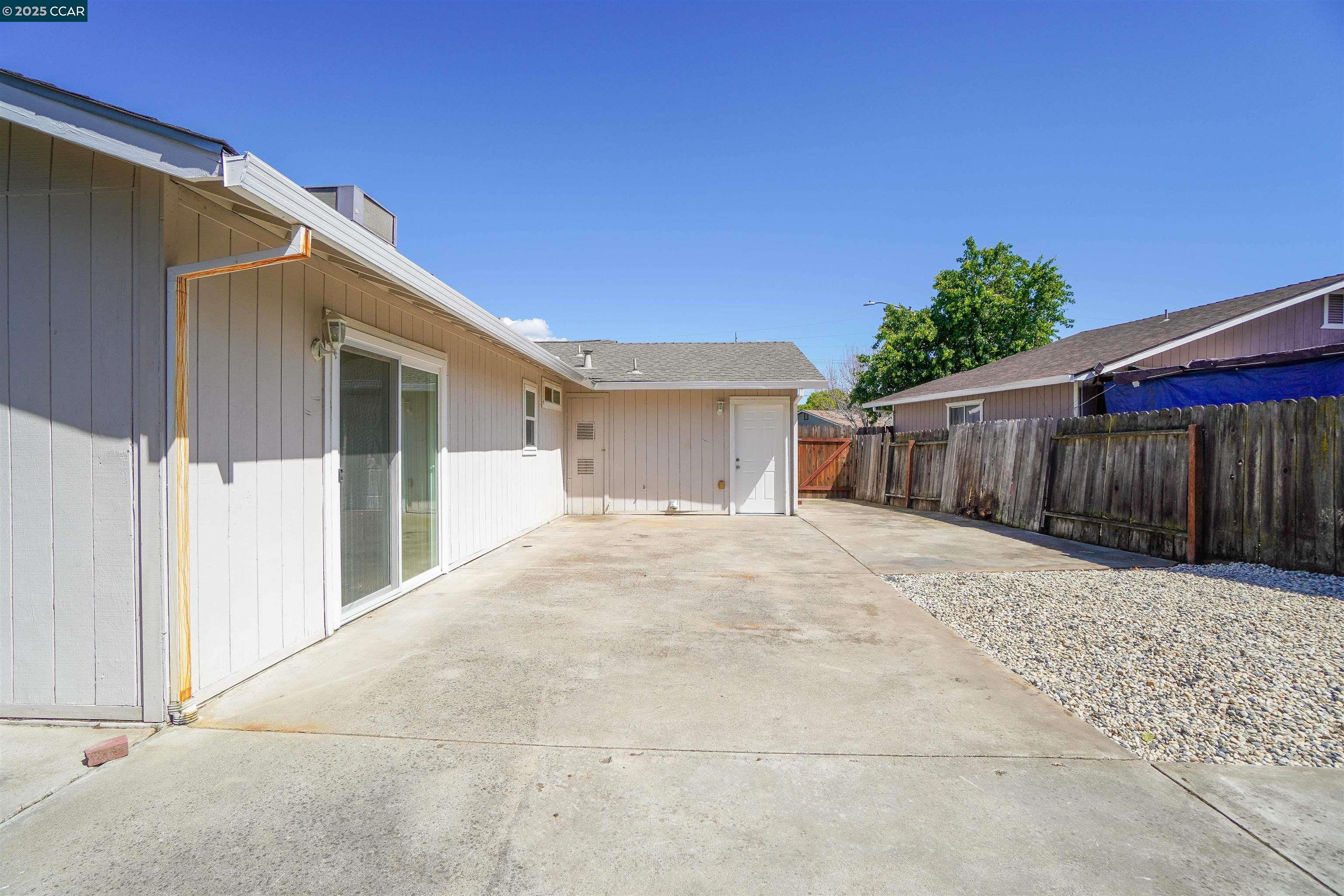 Detail Gallery Image 27 of 36 For 81 Pioneer Ct, Oakley,  CA 94561 - 4 Beds | 2/1 Baths