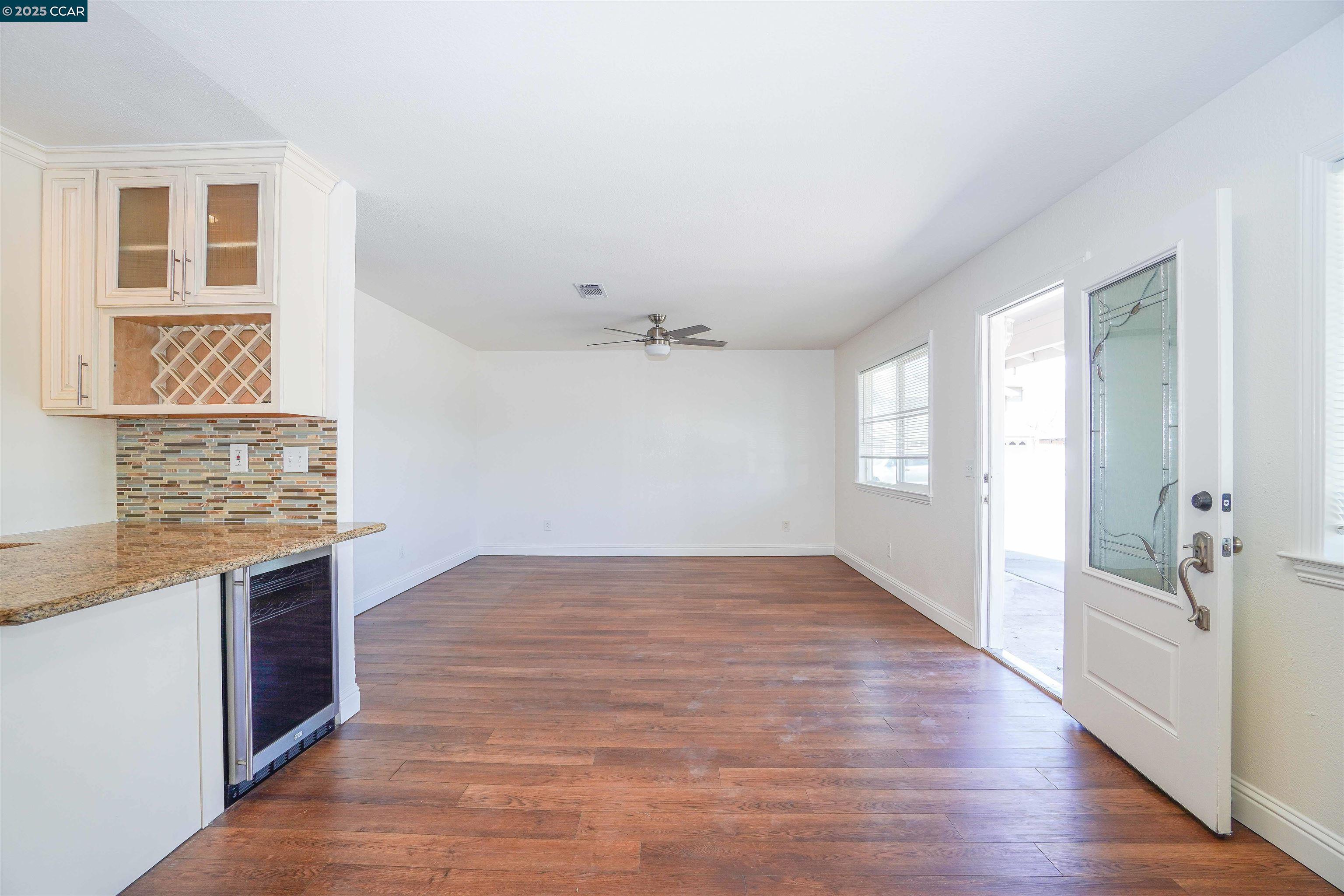 Detail Gallery Image 6 of 36 For 81 Pioneer Ct, Oakley,  CA 94561 - 4 Beds | 2/1 Baths