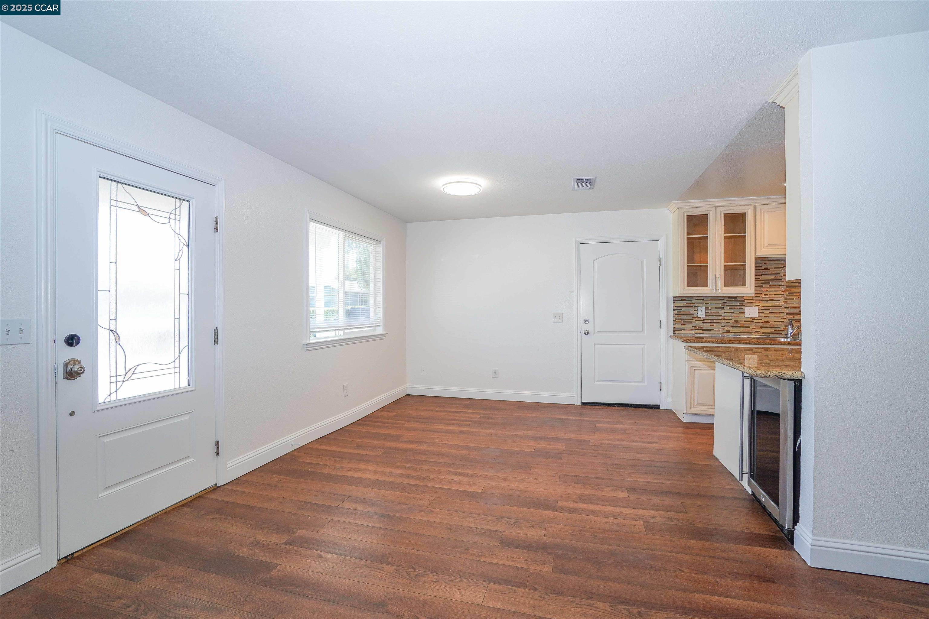 Detail Gallery Image 8 of 36 For 81 Pioneer Ct, Oakley,  CA 94561 - 4 Beds | 2/1 Baths