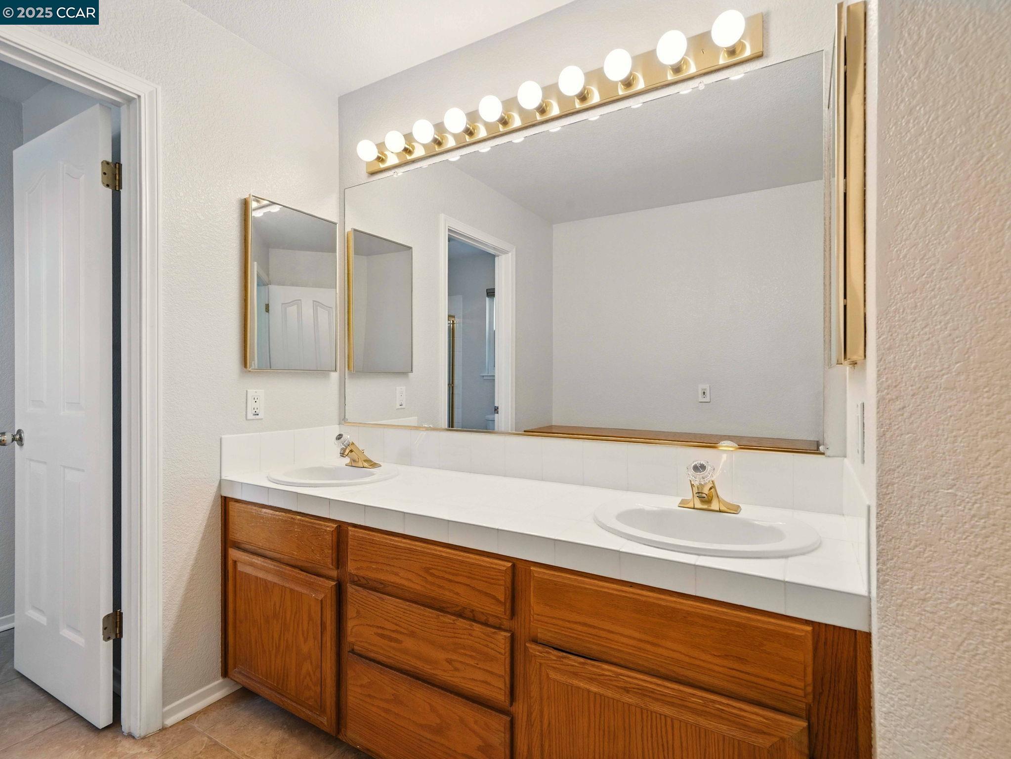 Detail Gallery Image 29 of 54 For 2145 Prestwick, Discovery Bay,  CA 94505 - 3 Beds | 2/1 Baths