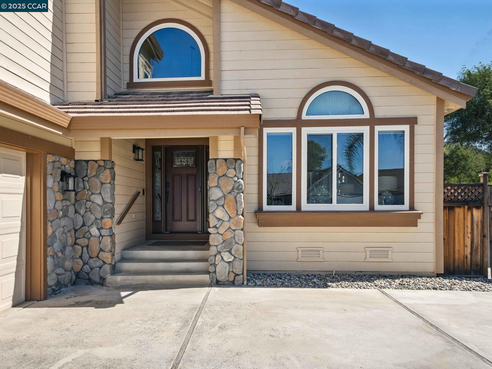 Detail Gallery Image 4 of 54 For 2145 Prestwick, Discovery Bay,  CA 94505 - 3 Beds | 2/1 Baths
