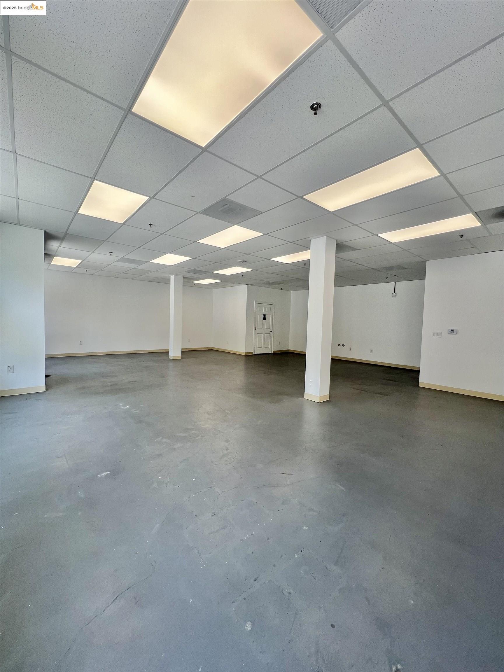 Detail Gallery Image 7 of 8 For 9400 International, Suite B, Oakland,  CA 94603 - – Beds | – Baths