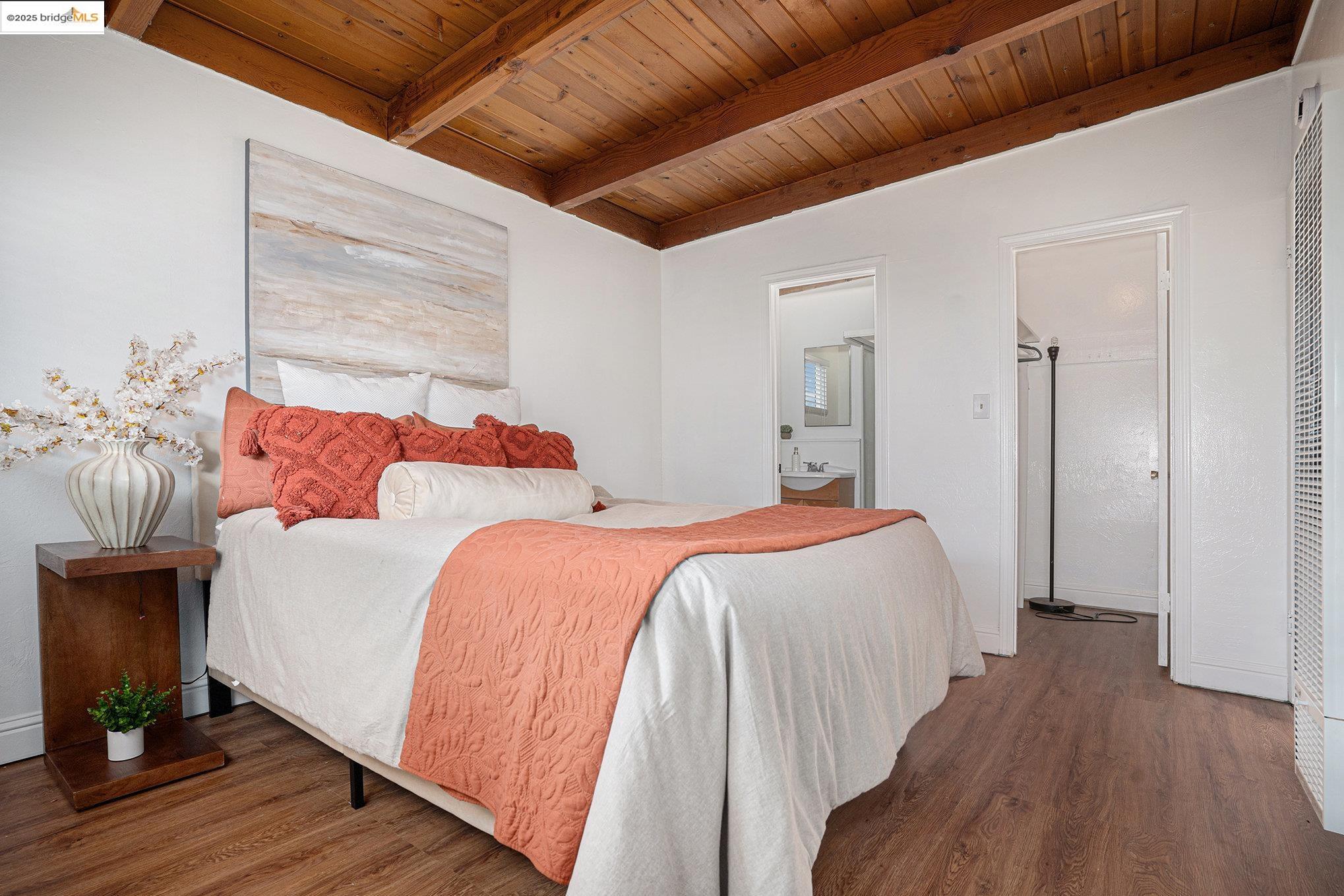 Detail Gallery Image 17 of 30 For 4472 Masterson St, Oakland,  CA 94619 - 3 Beds | 2 Baths