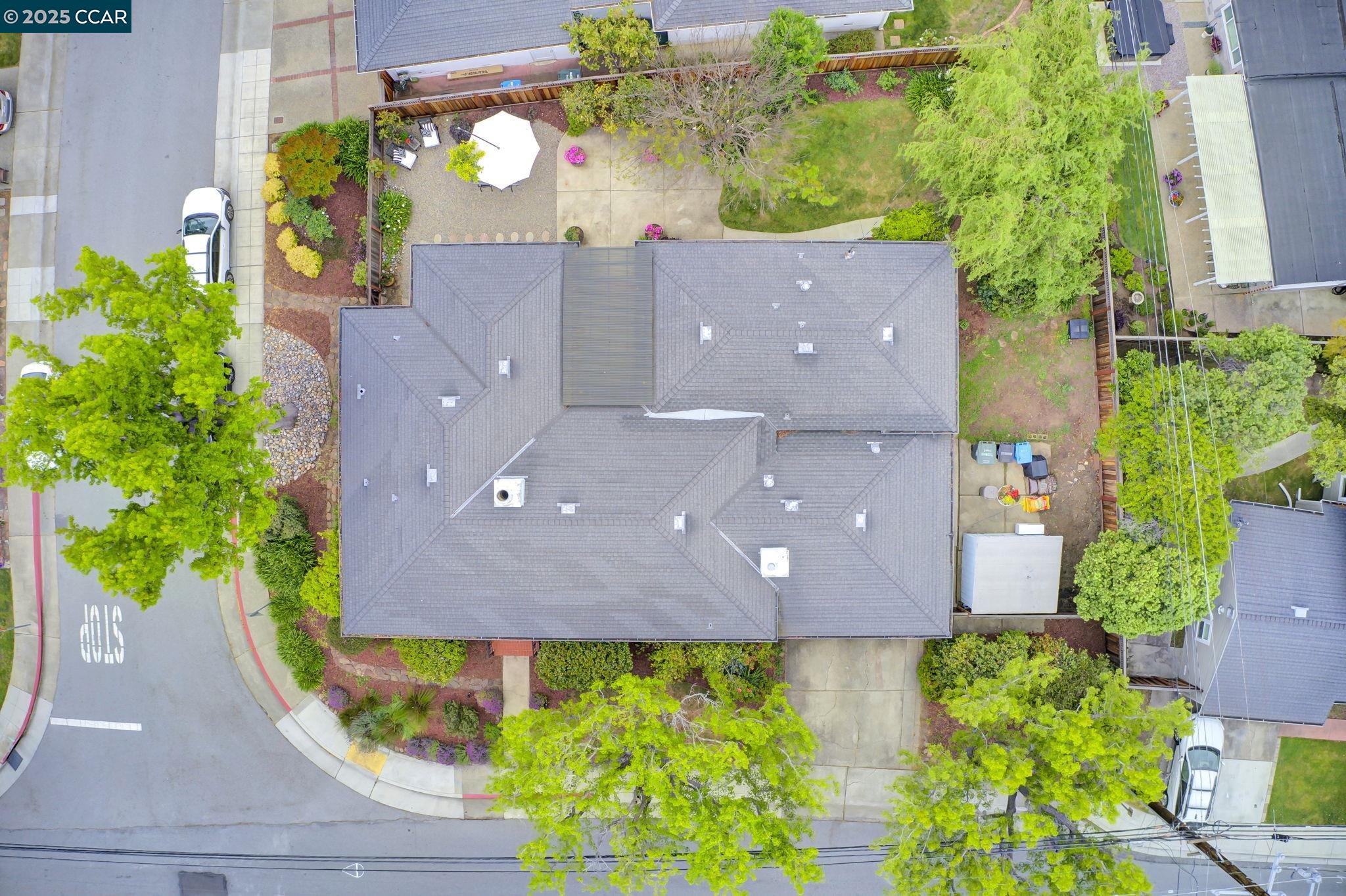 Detail Gallery Image 31 of 32 For 3154 Hacienda St, San Mateo,  CA 94403 - 4 Beds | 3 Baths