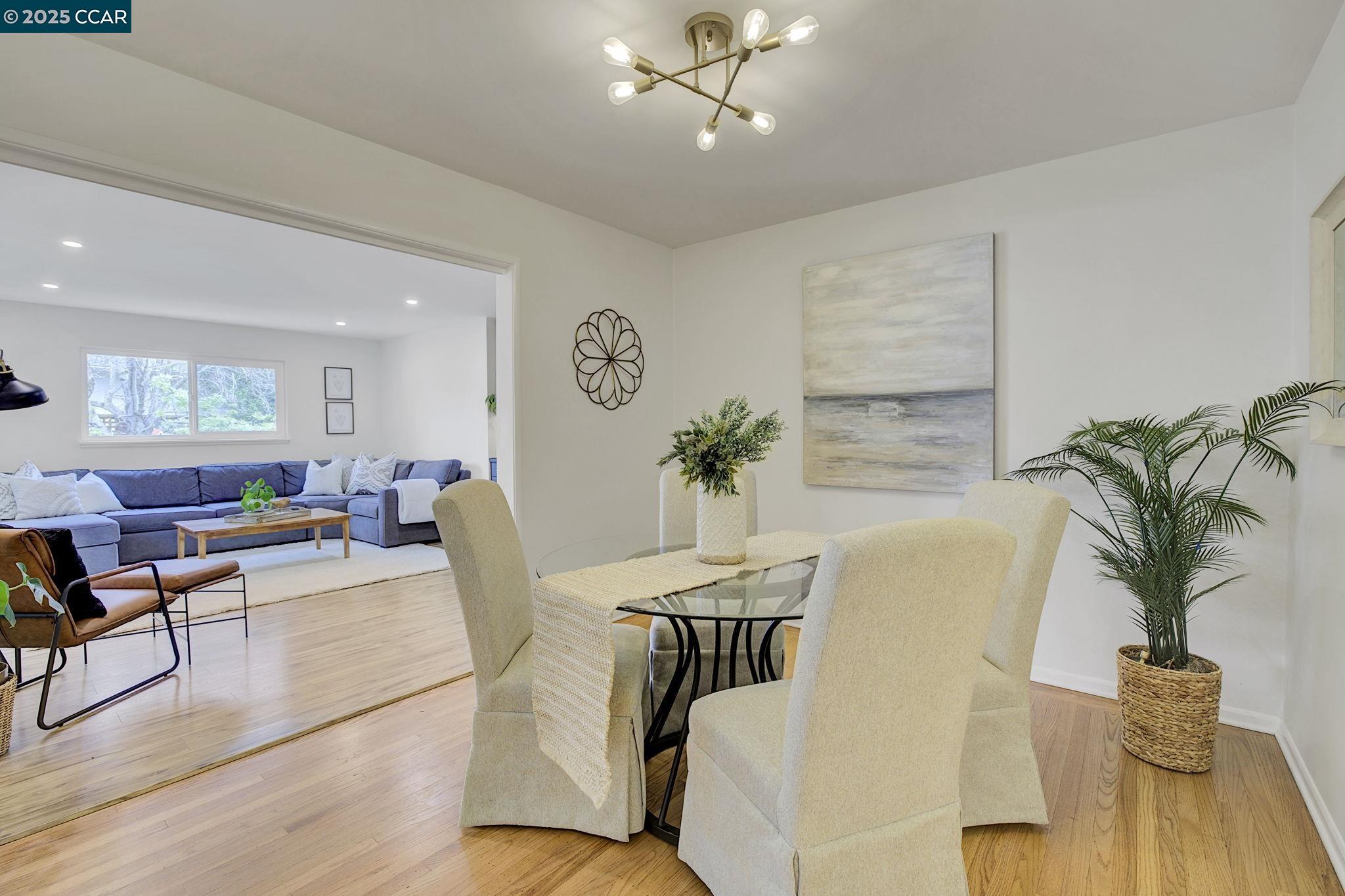 Detail Gallery Image 7 of 32 For 3154 Hacienda St, San Mateo,  CA 94403 - 4 Beds | 3 Baths