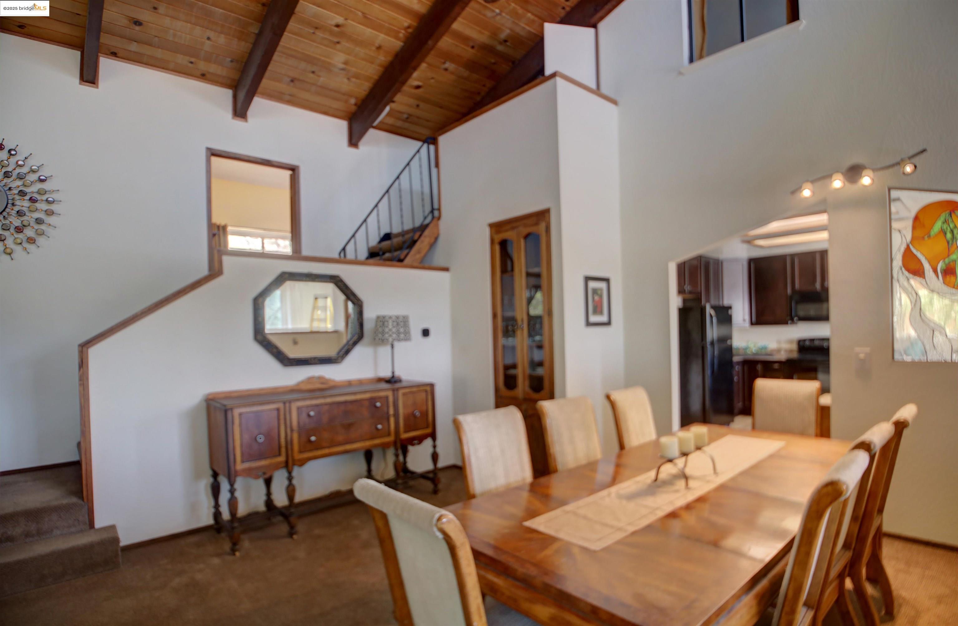 Detail Gallery Image 13 of 60 For 20239 Pine Mountain Dr, Groveland,  CA 95321 - 4 Beds | 3 Baths