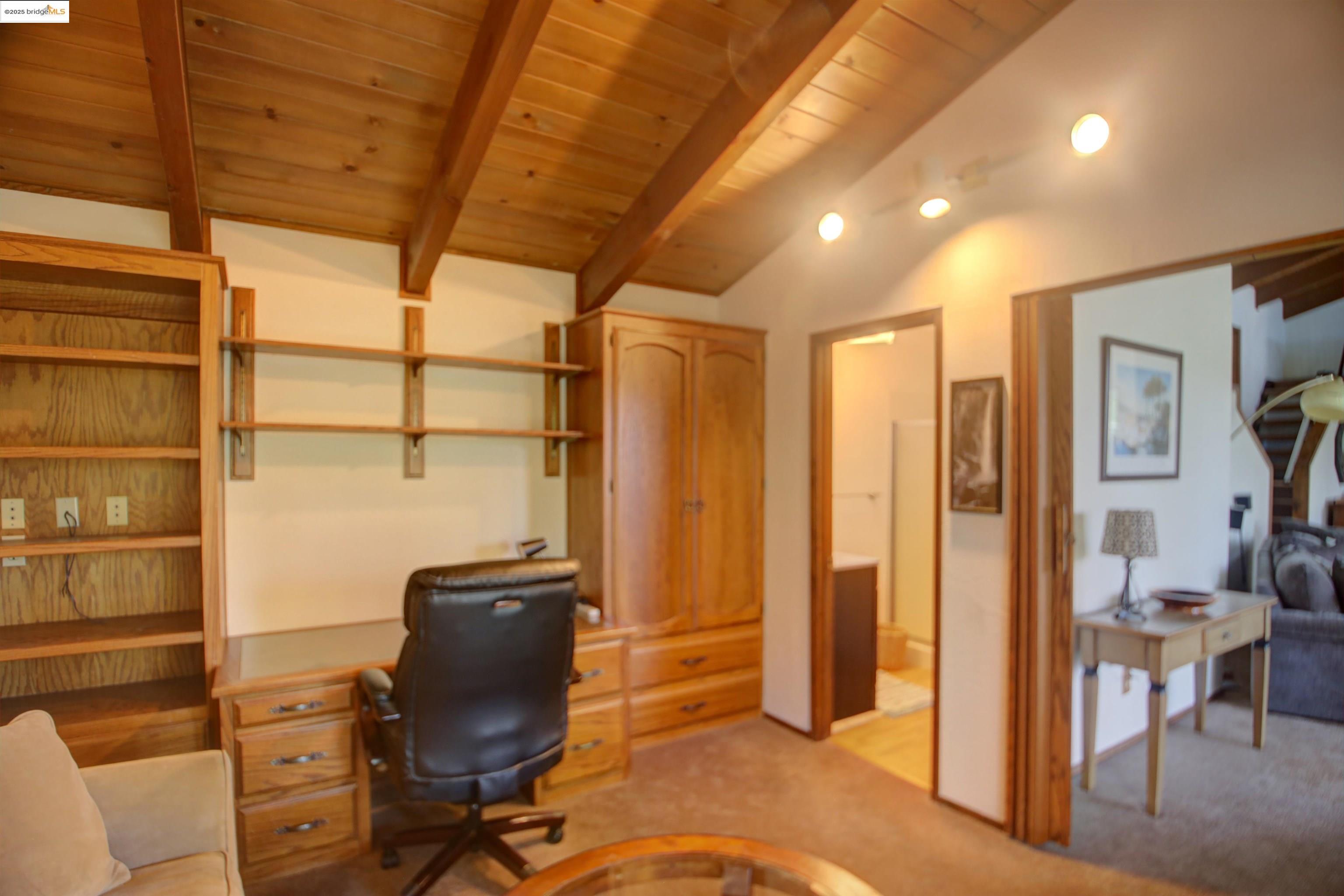 Detail Gallery Image 19 of 60 For 20239 Pine Mountain Dr, Groveland,  CA 95321 - 4 Beds | 3 Baths