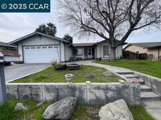 Detail Gallery Image 1 of 1 For 2164 Jacqueline Dr, Pittsburg,  CA 94565 - 3 Beds | 2 Baths