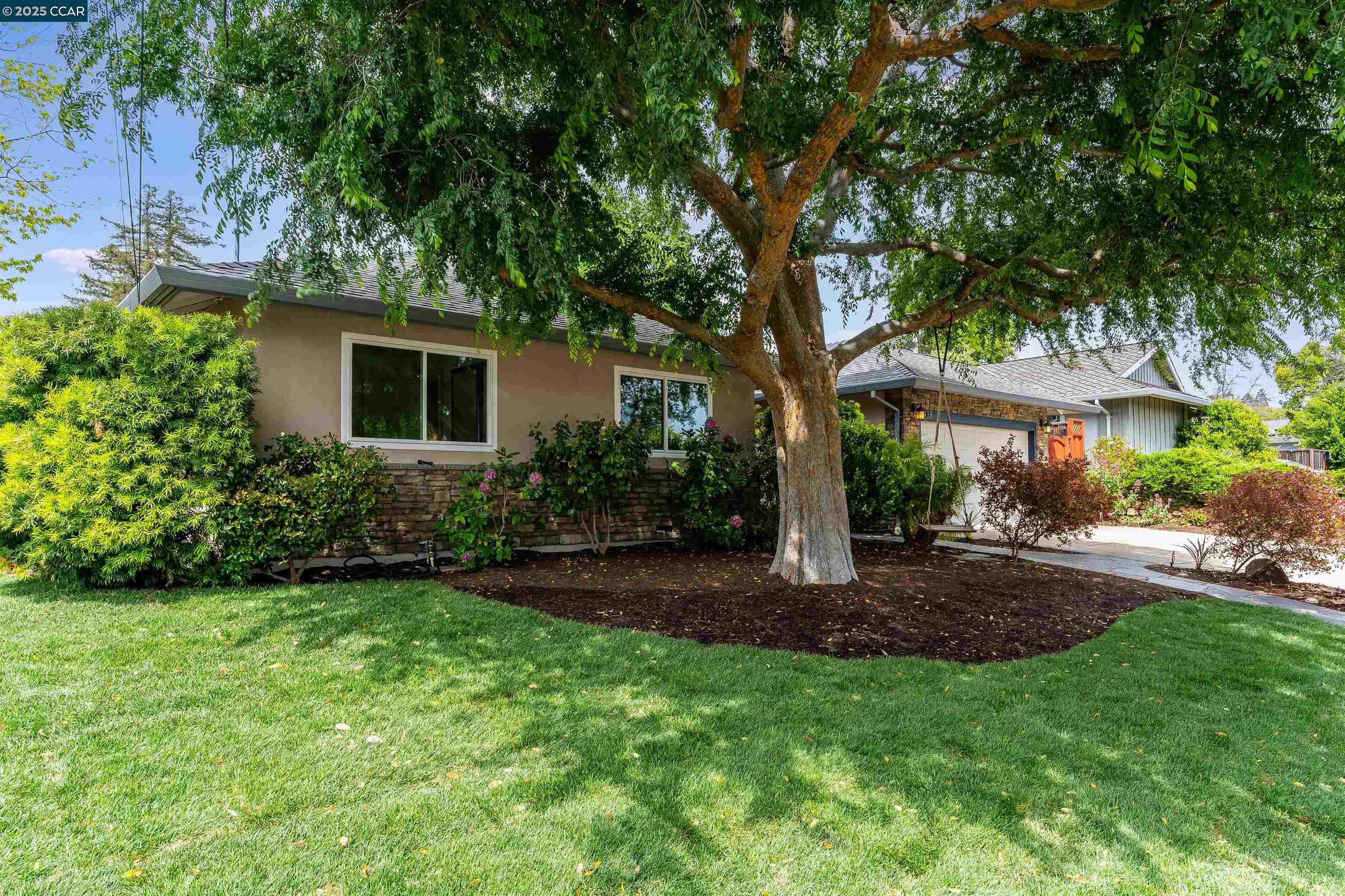 Detail Gallery Image 2 of 60 For 438 Odin Dr, Pleasant Hill,  CA 94523 - 4 Beds | 2 Baths