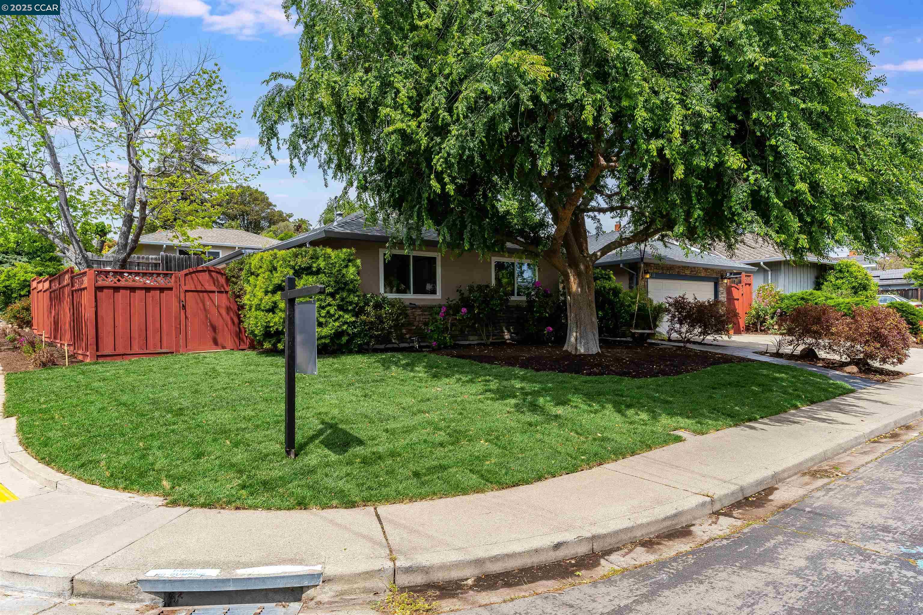 Detail Gallery Image 3 of 60 For 438 Odin Dr, Pleasant Hill,  CA 94523 - 4 Beds | 2 Baths