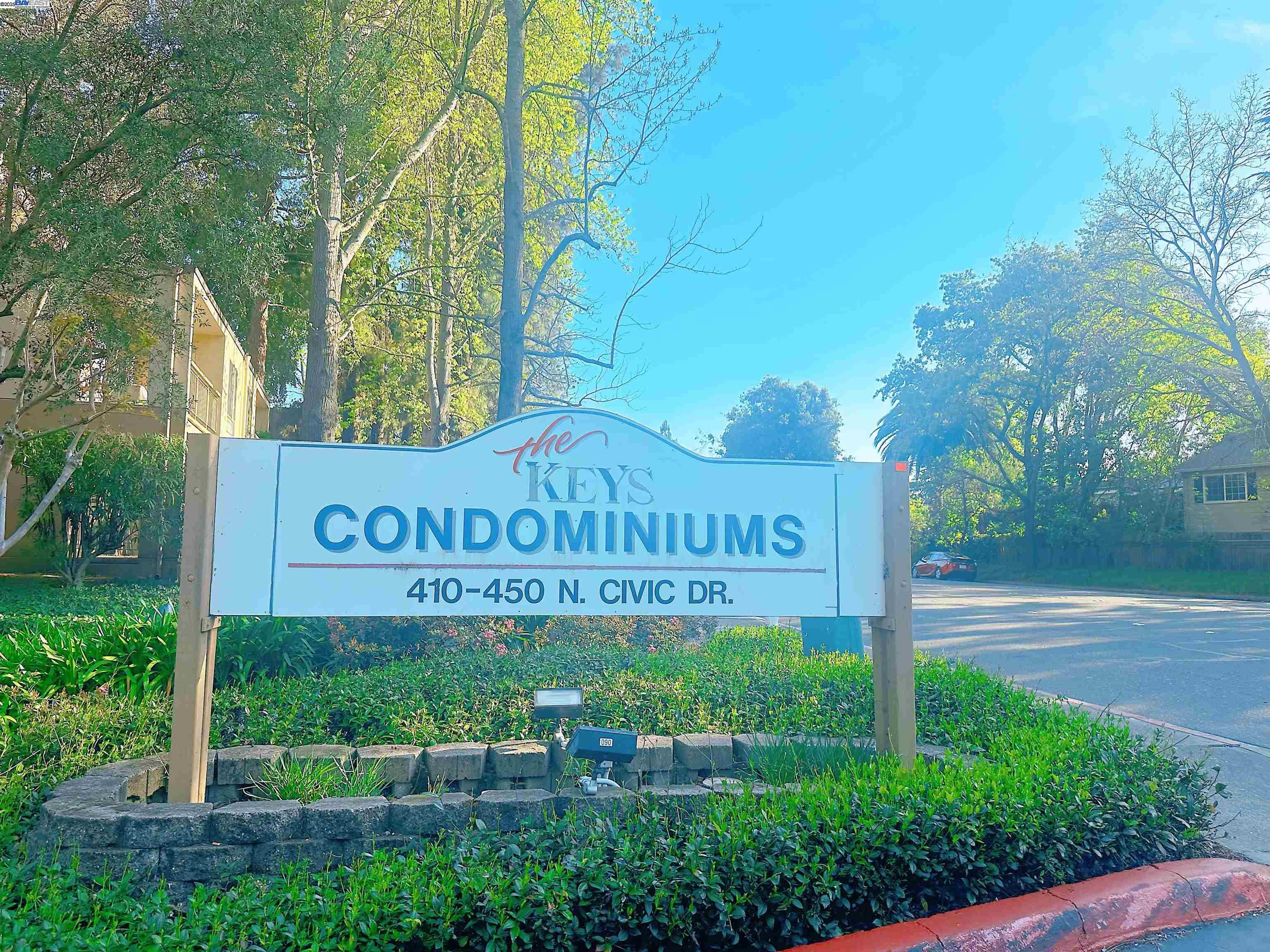 Detail Gallery Image 5 of 18 For 450 N Civic Dr #311,  Walnut Creek,  CA 94596 - 2 Beds | 2 Baths