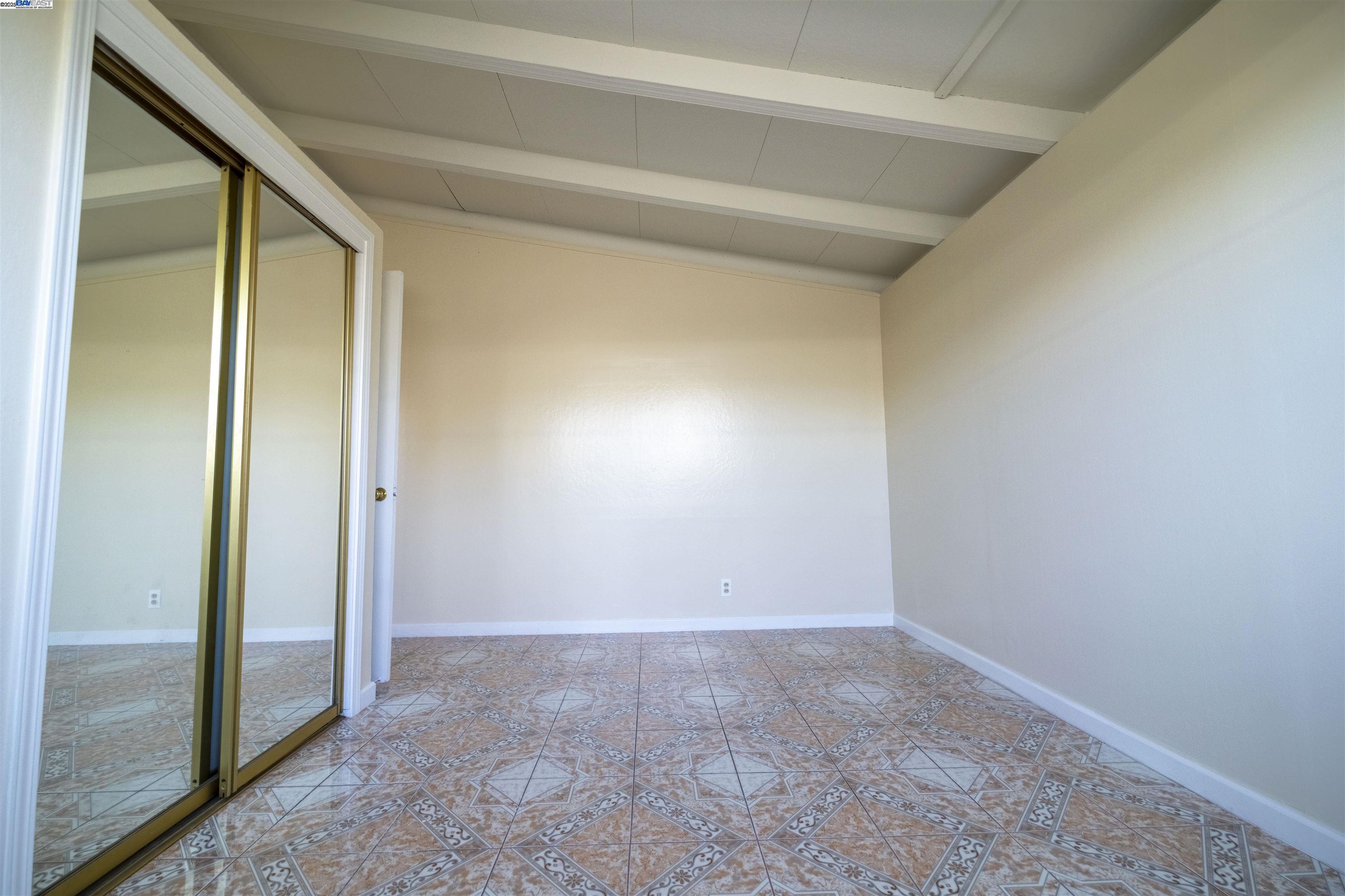 Detail Gallery Image 20 of 27 For 27844 Miami Ave, Hayward,  CA 94545 - 3 Beds | 2 Baths