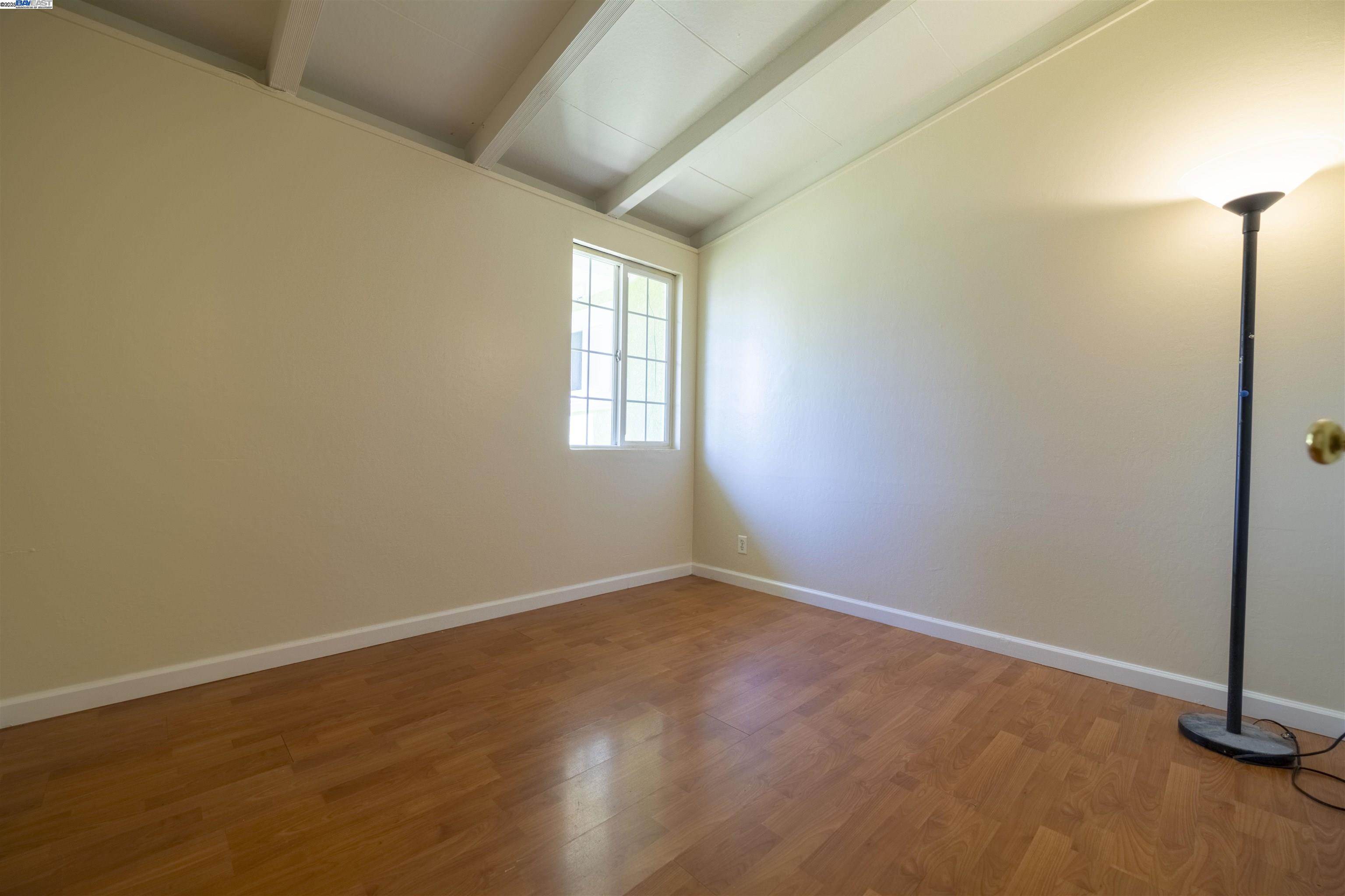 Detail Gallery Image 21 of 27 For 27844 Miami Ave, Hayward,  CA 94545 - 3 Beds | 2 Baths