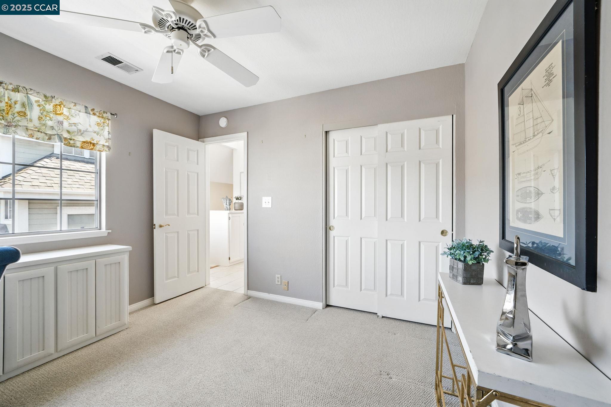 Detail Gallery Image 21 of 35 For 230 E 2nd St, Benicia,  CA 94510 - 3 Beds | 2/1 Baths