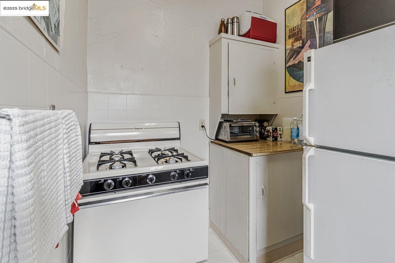 Detail Gallery Image 20 of 47 For 1205 Peralta Ave, Berkeley,  CA 94706 - – Beds | – Baths