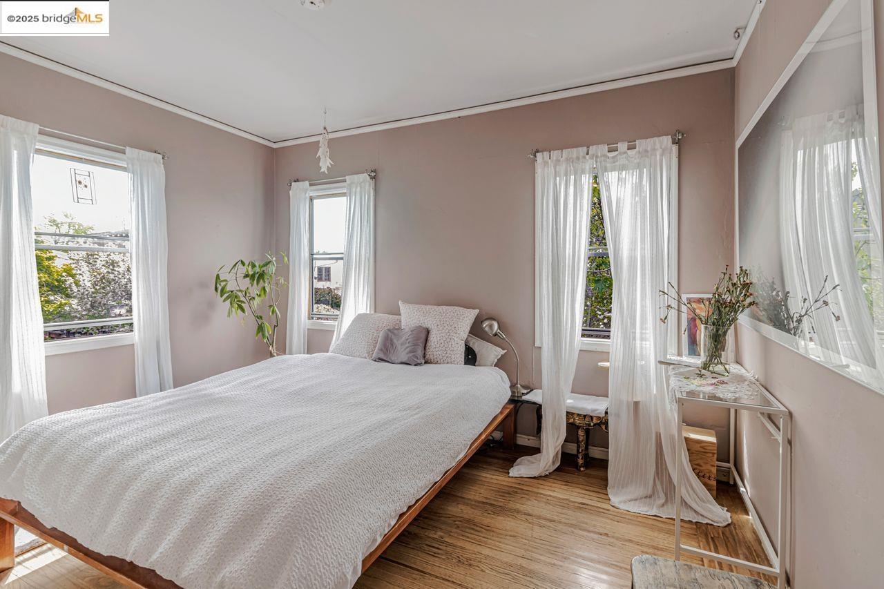Detail Gallery Image 32 of 47 For 1205 Peralta Ave, Berkeley,  CA 94706 - – Beds | – Baths