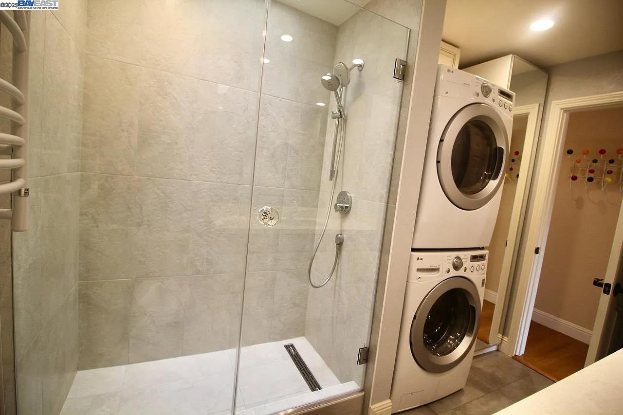 Detail Gallery Image 29 of 34 For 580 Vista Ave, Palo Alto,  CA 94306 - 2 Beds | 1 Baths