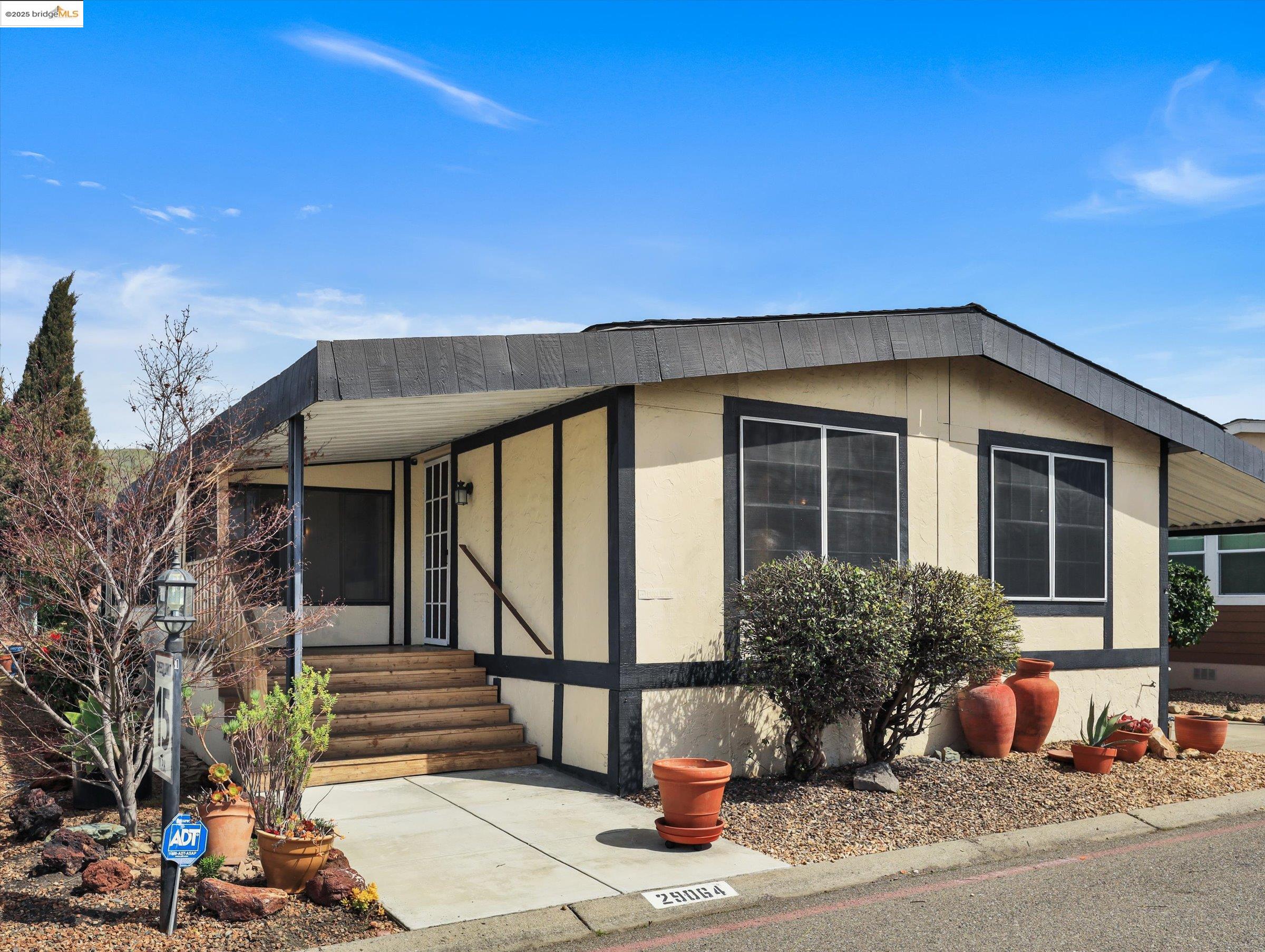 Detail Gallery Image 1 of 1 For 29064 Mendez Rd #104,  Hayward,  CA 94544 - 2 Beds | 2 Baths