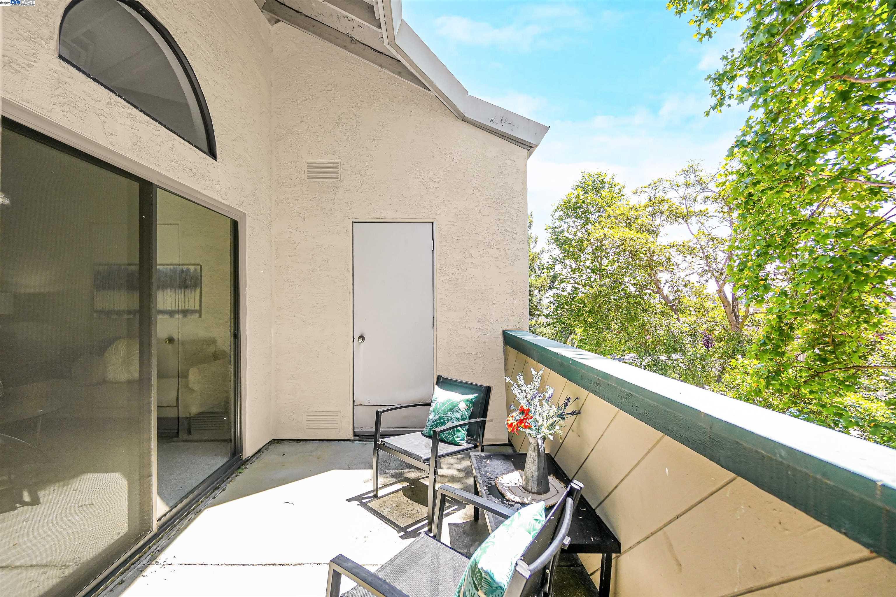 Detail Gallery Image 16 of 33 For 25850 Kay Ave #334,  Hayward,  CA 94545 - 1 Beds | 1 Baths