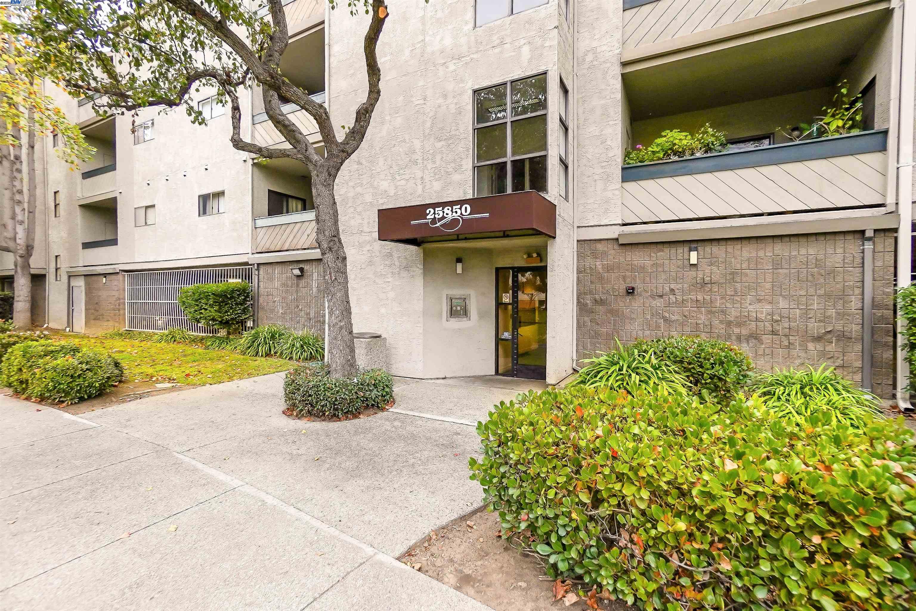 Detail Gallery Image 19 of 33 For 25850 Kay Ave #334,  Hayward,  CA 94545 - 1 Beds | 1 Baths