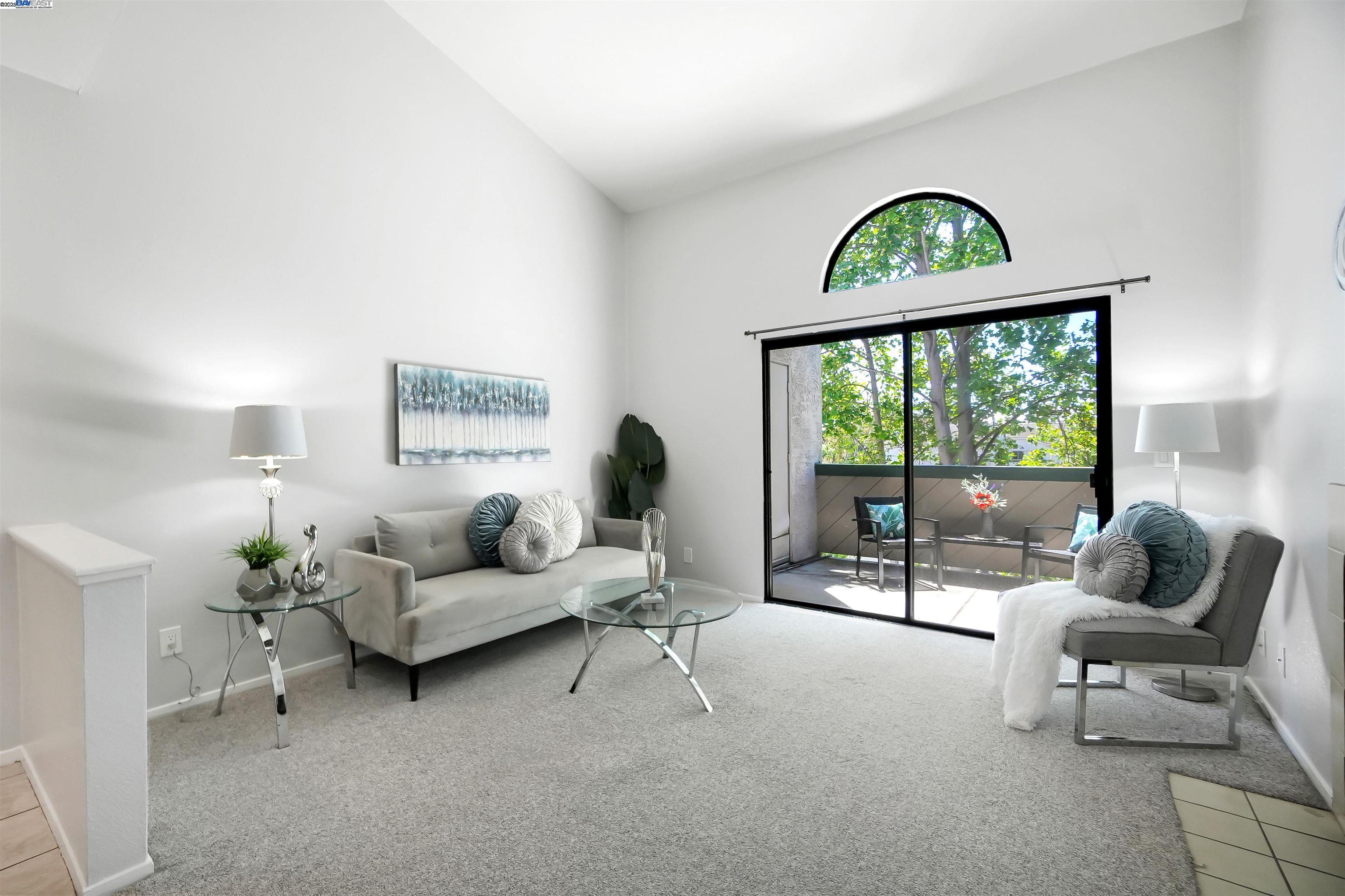 Detail Gallery Image 3 of 33 For 25850 Kay Ave #334,  Hayward,  CA 94545 - 1 Beds | 1 Baths