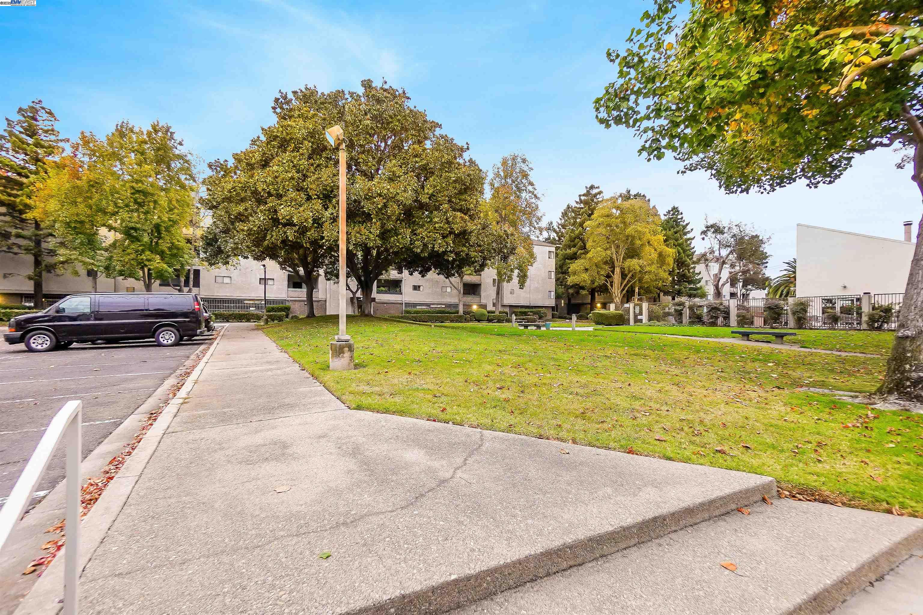 Detail Gallery Image 23 of 33 For 25850 Kay Ave #334,  Hayward,  CA 94545 - 1 Beds | 1 Baths