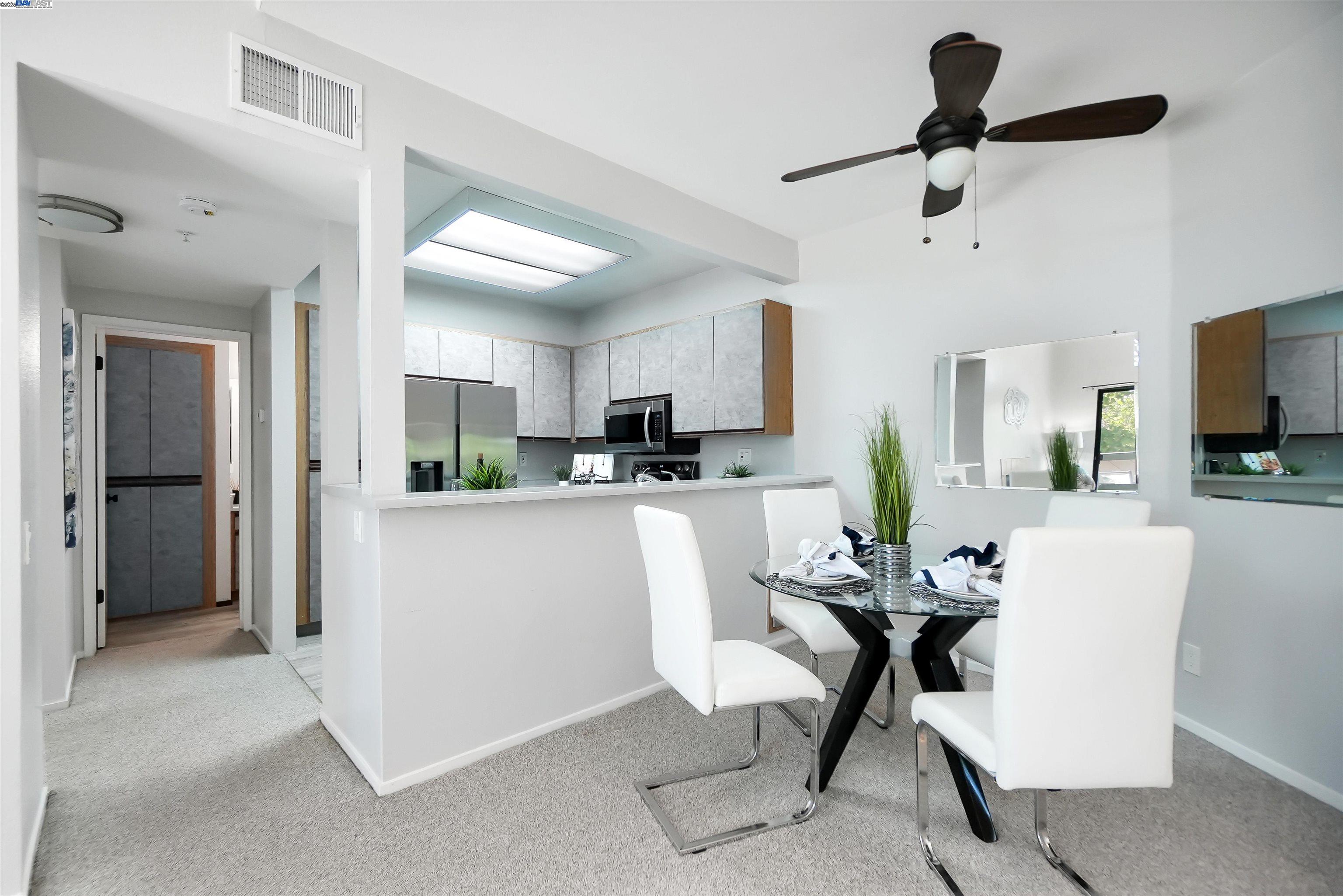 Detail Gallery Image 6 of 33 For 25850 Kay Ave #334,  Hayward,  CA 94545 - 1 Beds | 1 Baths