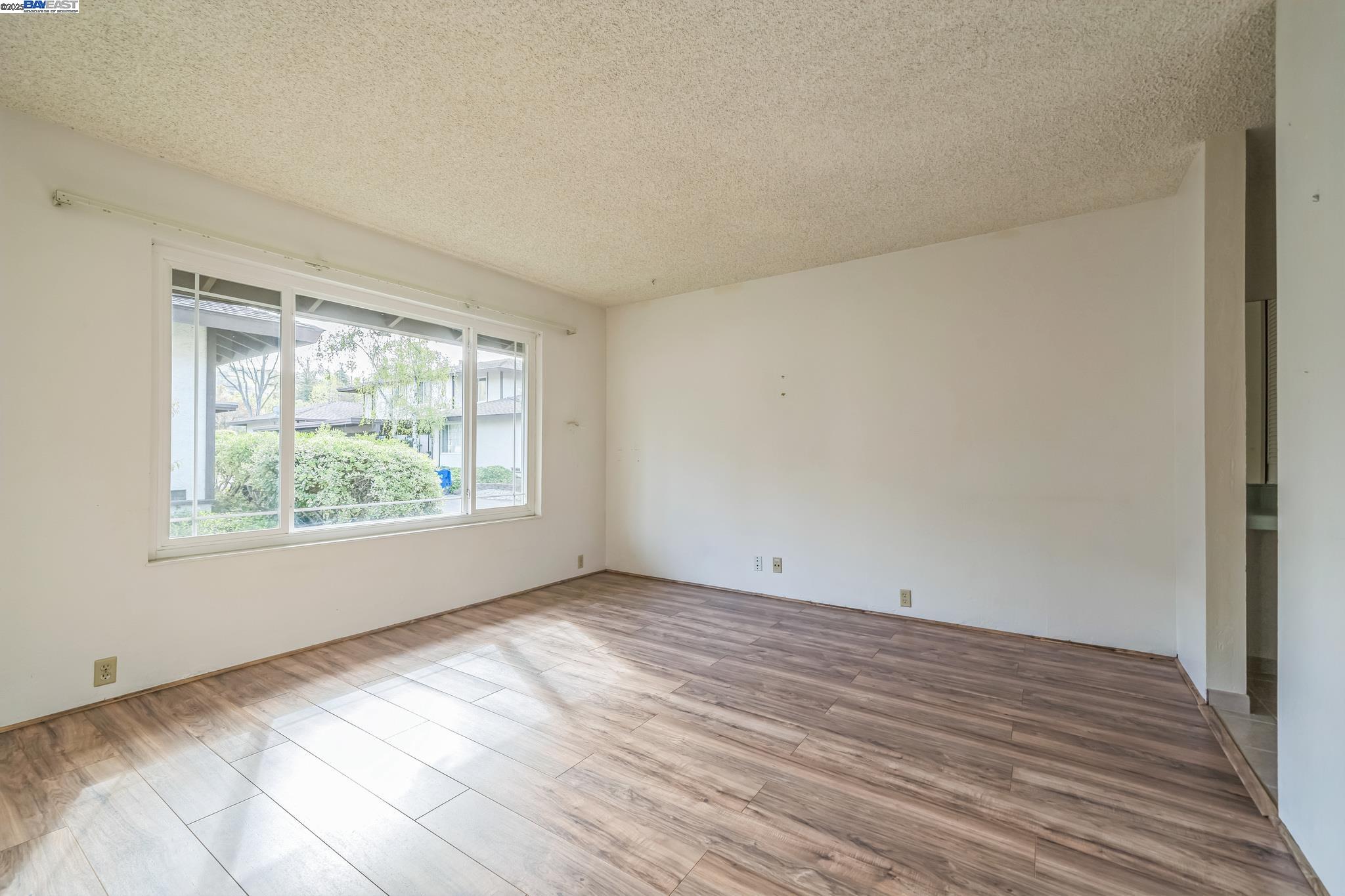 Photo #16: 41092309 Listing: Photo #16
