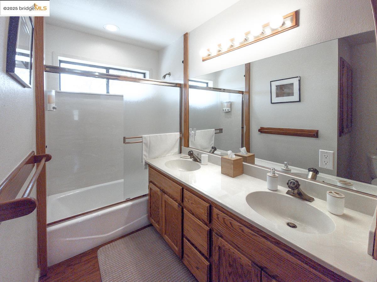 Detail Gallery Image 31 of 49 For 20634 Nob Hill Cir., Groveland,  CA 95321 - 4 Beds | 3 Baths