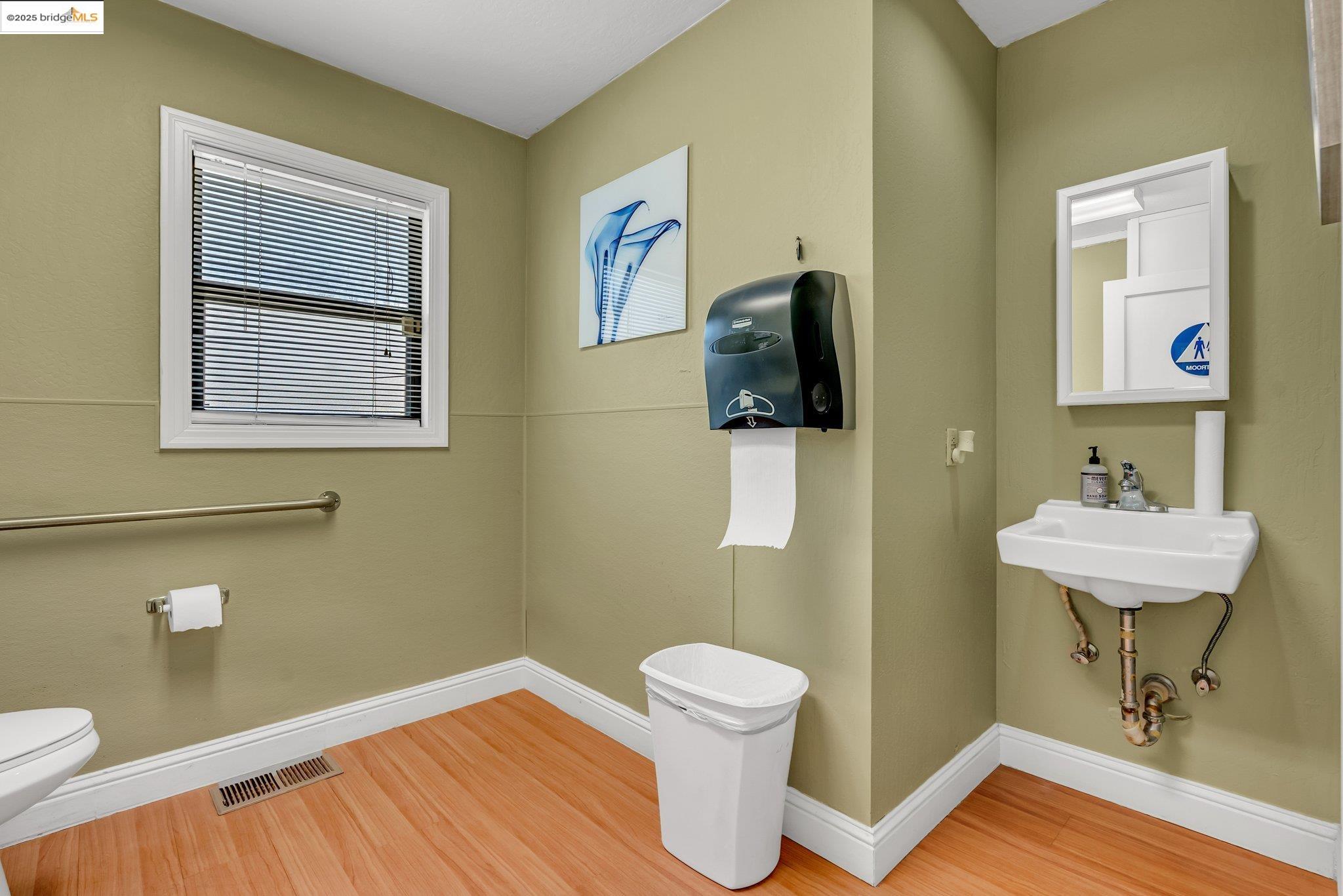 Detail Gallery Image 23 of 45 For , Concord,  CA 94520 - – Beds | – Baths
