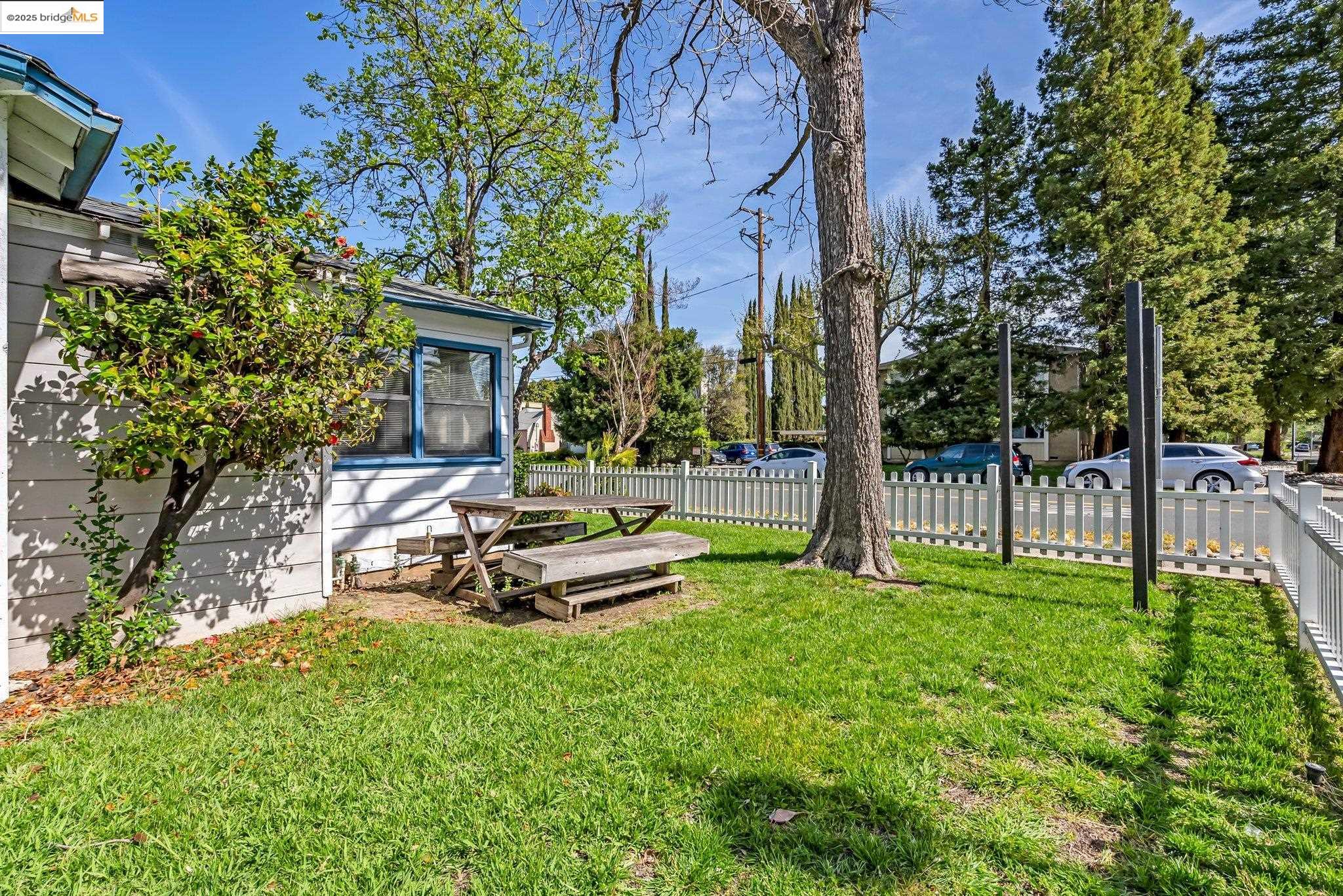 Detail Gallery Image 5 of 45 For , Concord,  CA 94520 - – Beds | – Baths