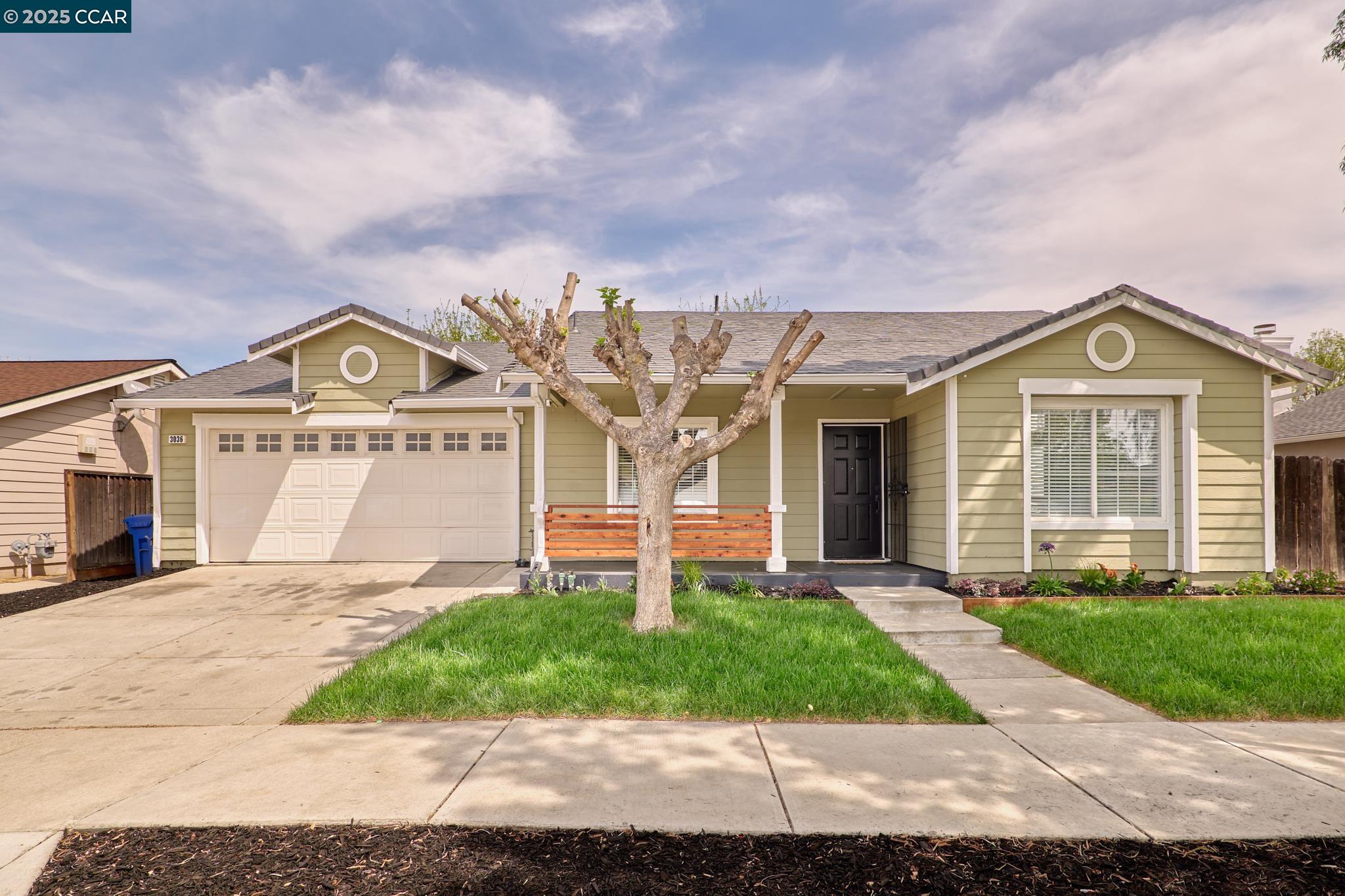 Detail Gallery Image 1 of 1 For 3036 Carey Ln, Brentwood,  CA 94513 - 3 Beds | 2 Baths