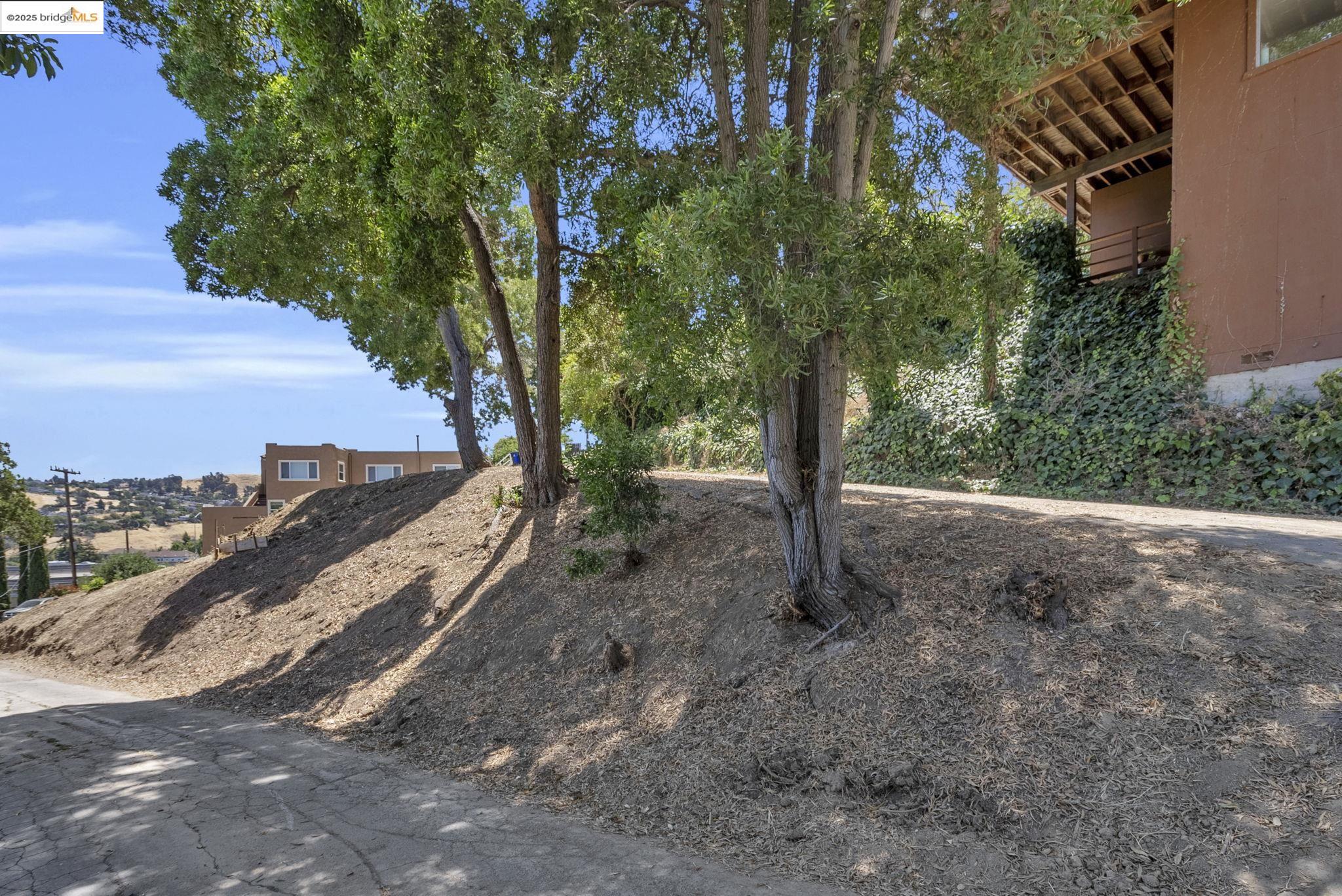 Detail Gallery Image 21 of 22 For 125 Kendall Ave, Crockett,  CA 94525 - – Beds | – Baths