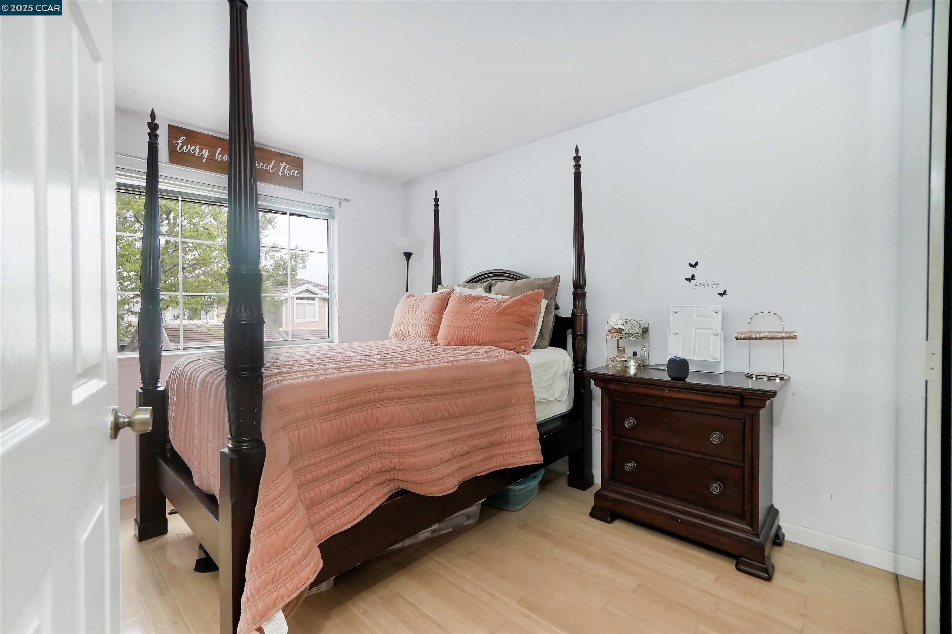 Detail Gallery Image 31 of 42 For 266 Scotts Vly, Hercules,  CA 94547 - 3 Beds | 2/1 Baths