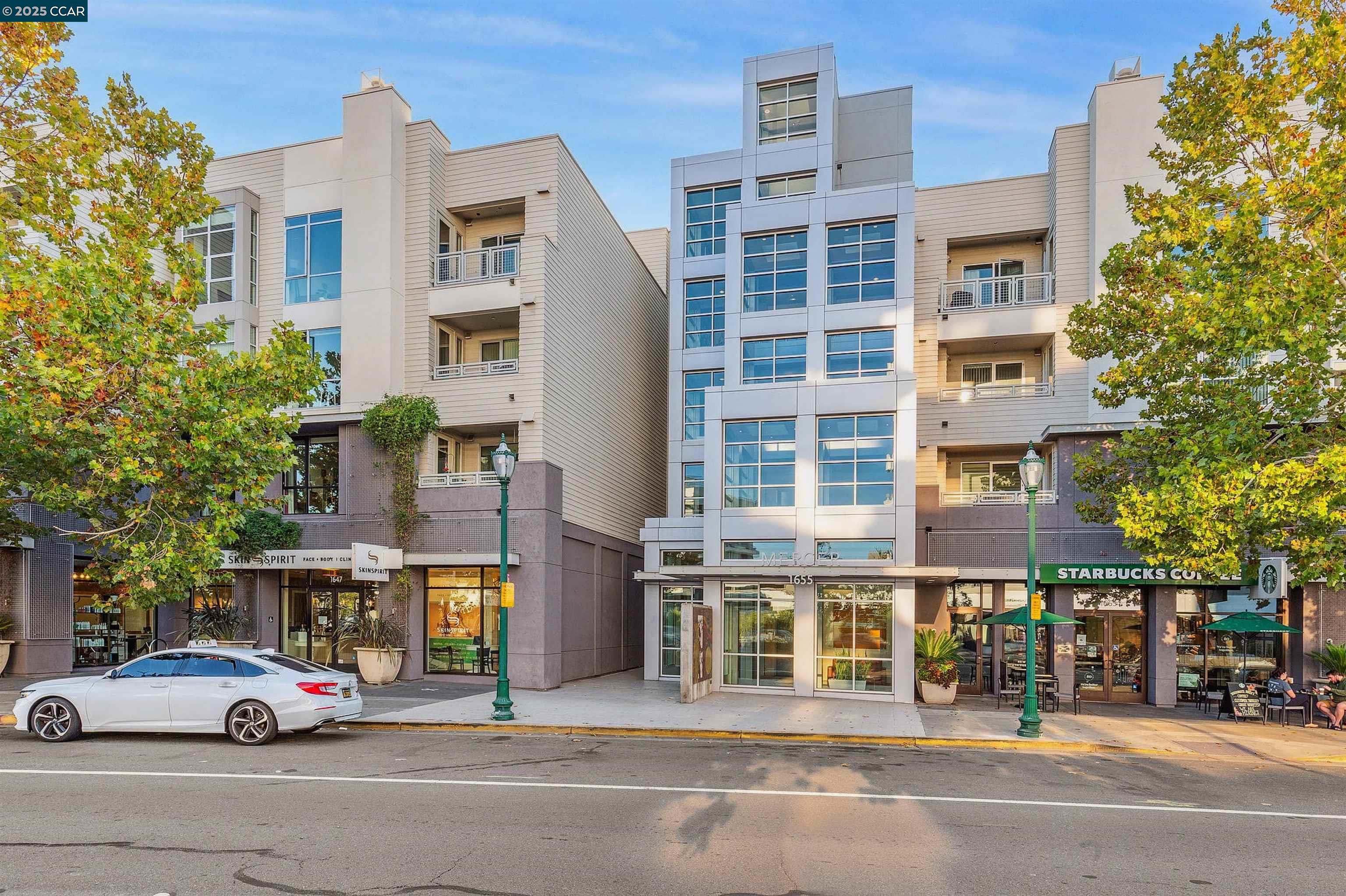 Detail Gallery Image 36 of 47 For 1655 N California #101,  Walnut Creek,  CA 94596 - 2 Beds | 2 Baths