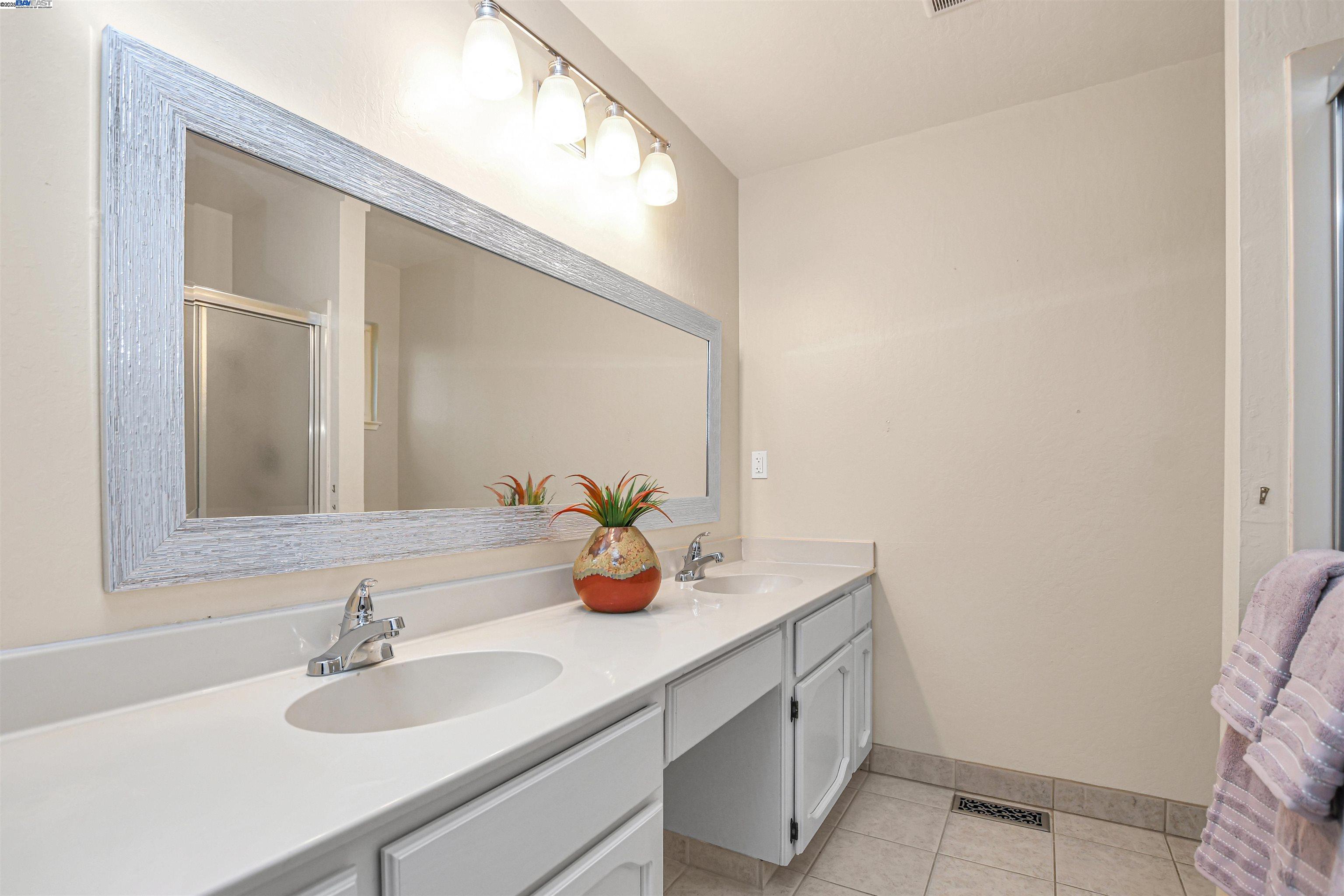 Detail Gallery Image 18 of 24 For 2039 Sand Point Rd, Discovery Bay,  CA 94505 - 2 Beds | 2 Baths