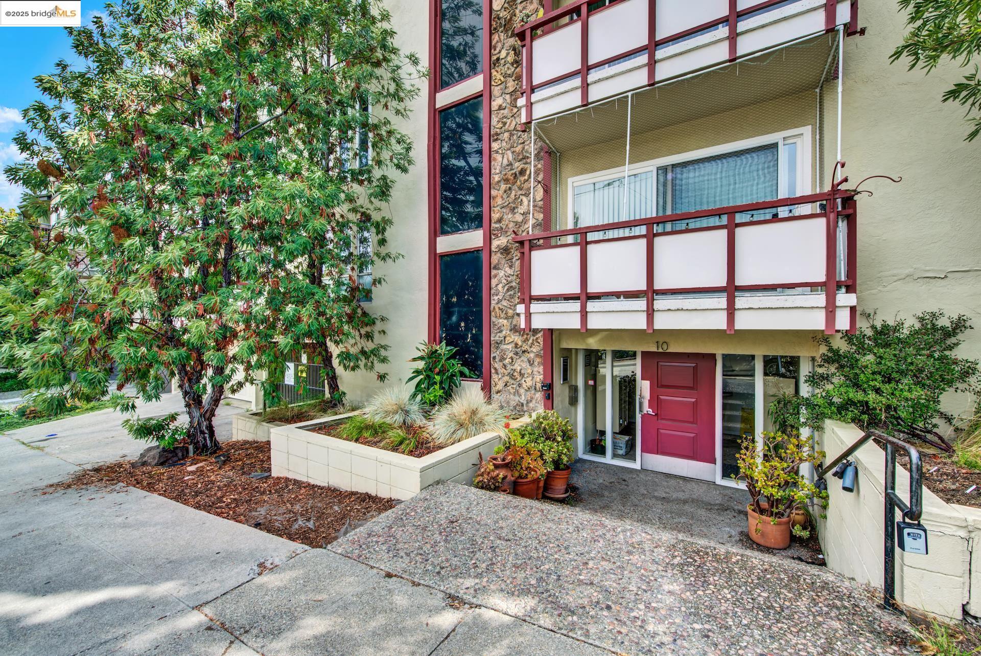 Photo #5: 41092359 Listing 