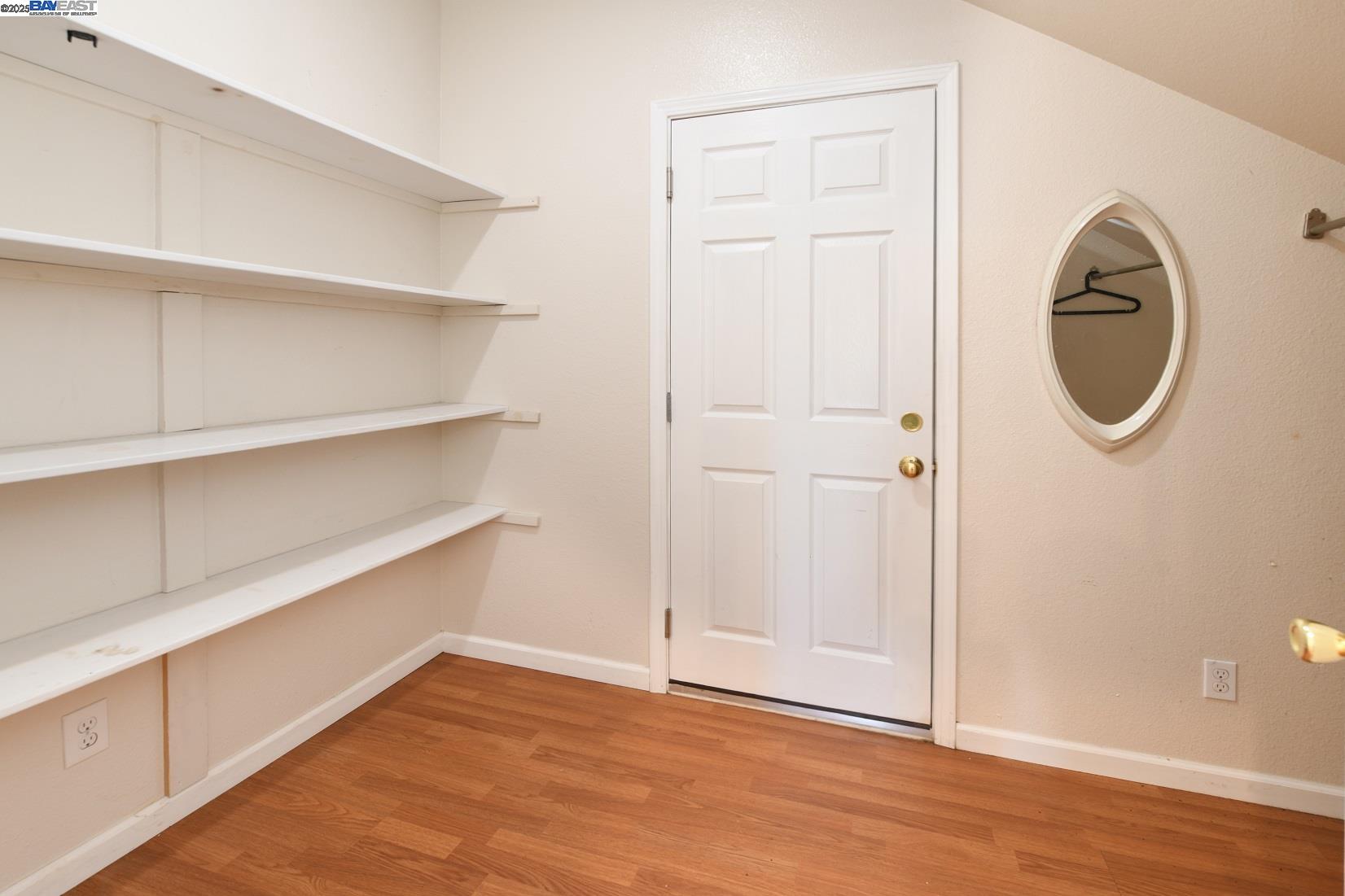 Detail Gallery Image 23 of 31 For 4661 Canyon Rd, El Sobrante,  CA 94803 - 3 Beds | 2 Baths