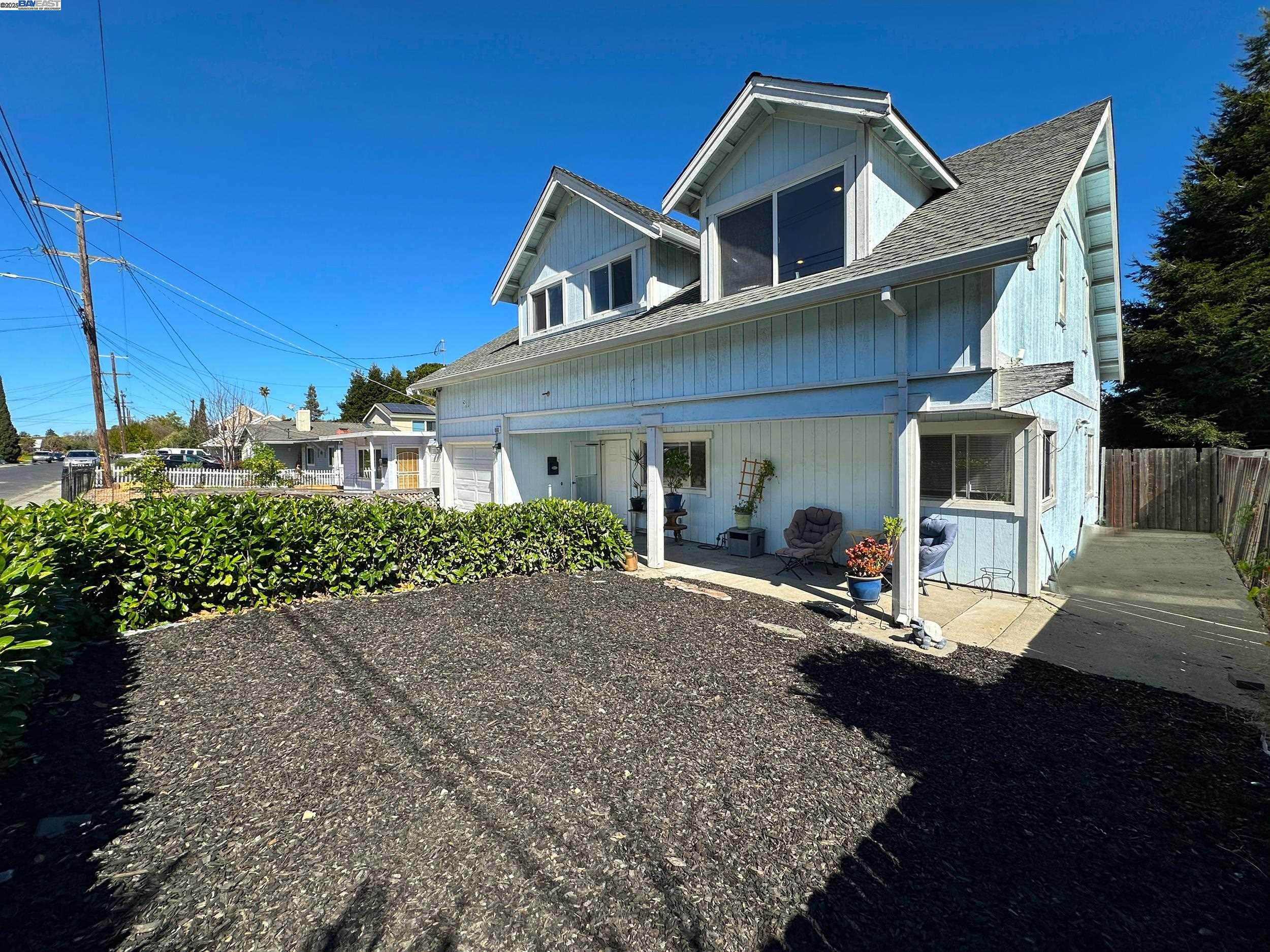 Detail Gallery Image 26 of 31 For 4661 Canyon Rd, El Sobrante,  CA 94803 - 3 Beds | 2 Baths