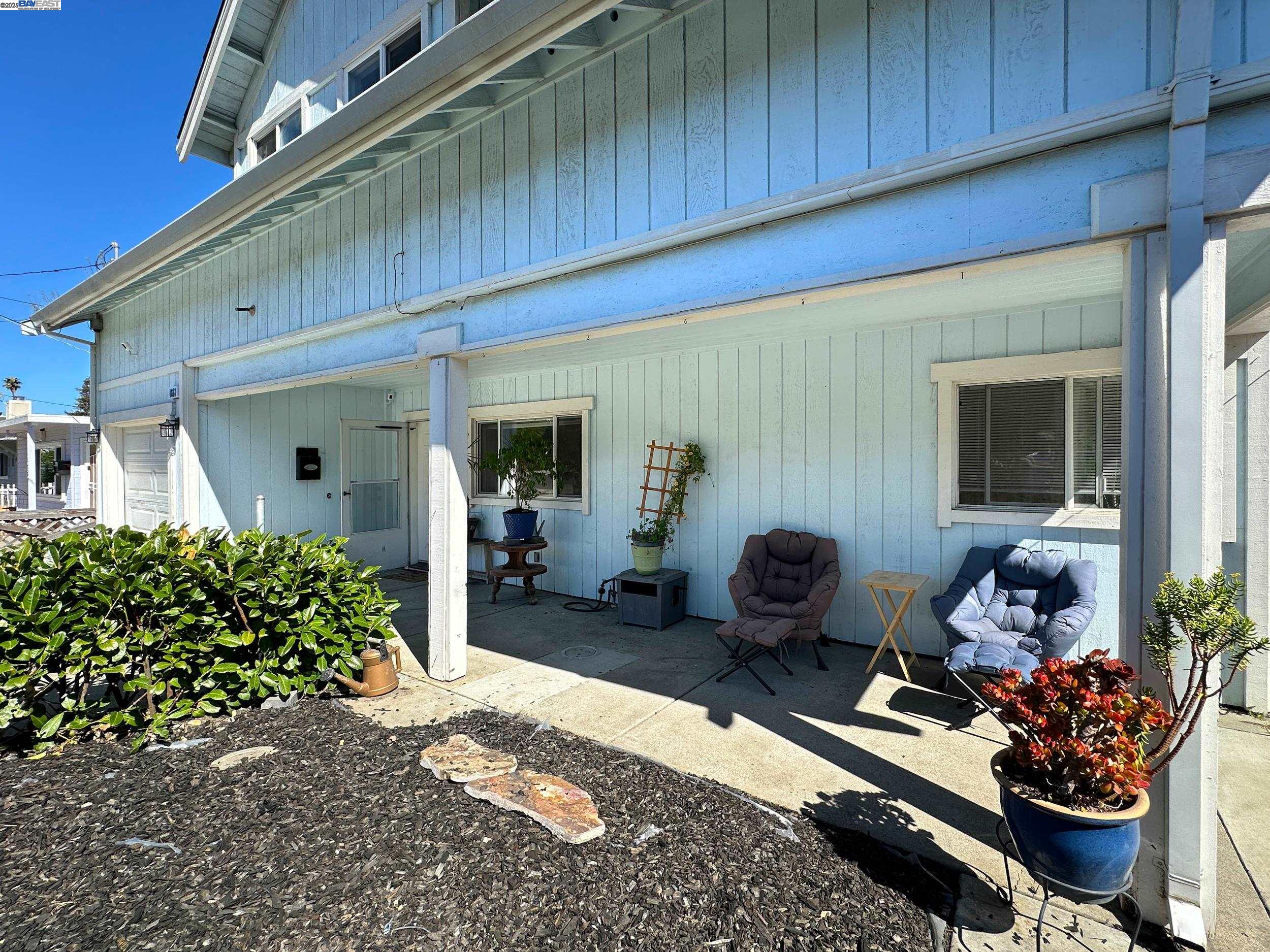 Detail Gallery Image 28 of 31 For 4661 Canyon Rd, El Sobrante,  CA 94803 - 3 Beds | 2 Baths